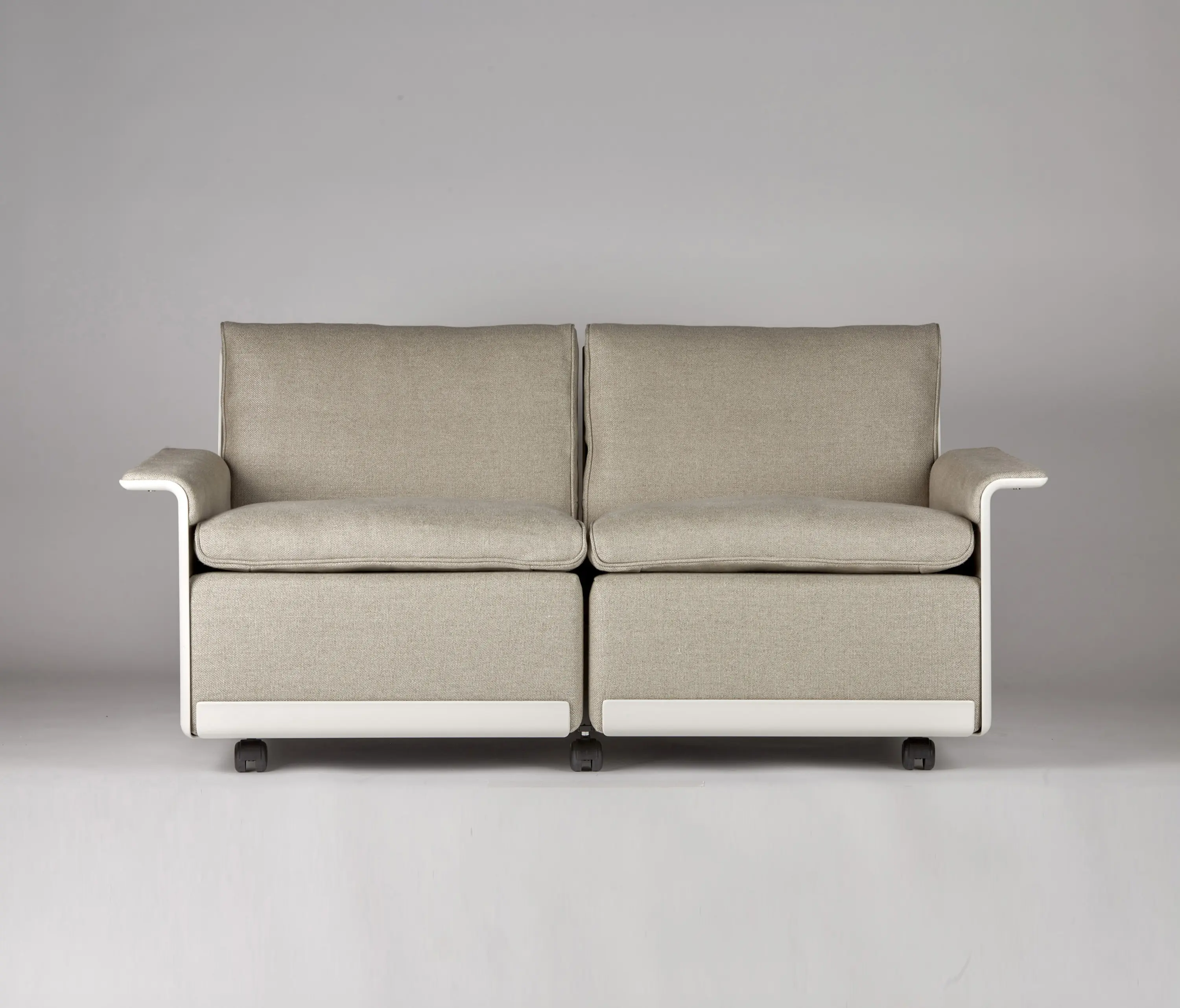 Vitsoe - Sesselprogramm 620: 2er-Sofa