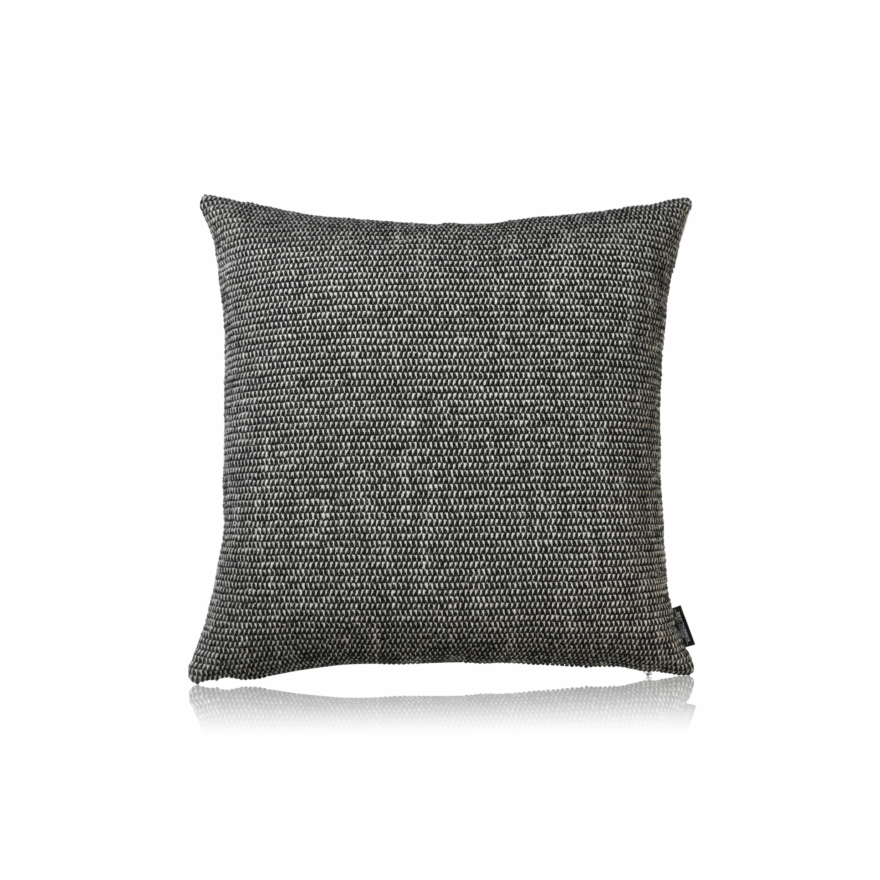 Afficher le produit Crochet ebony |50x50| du fabricant Manufaktur Kissenliebe