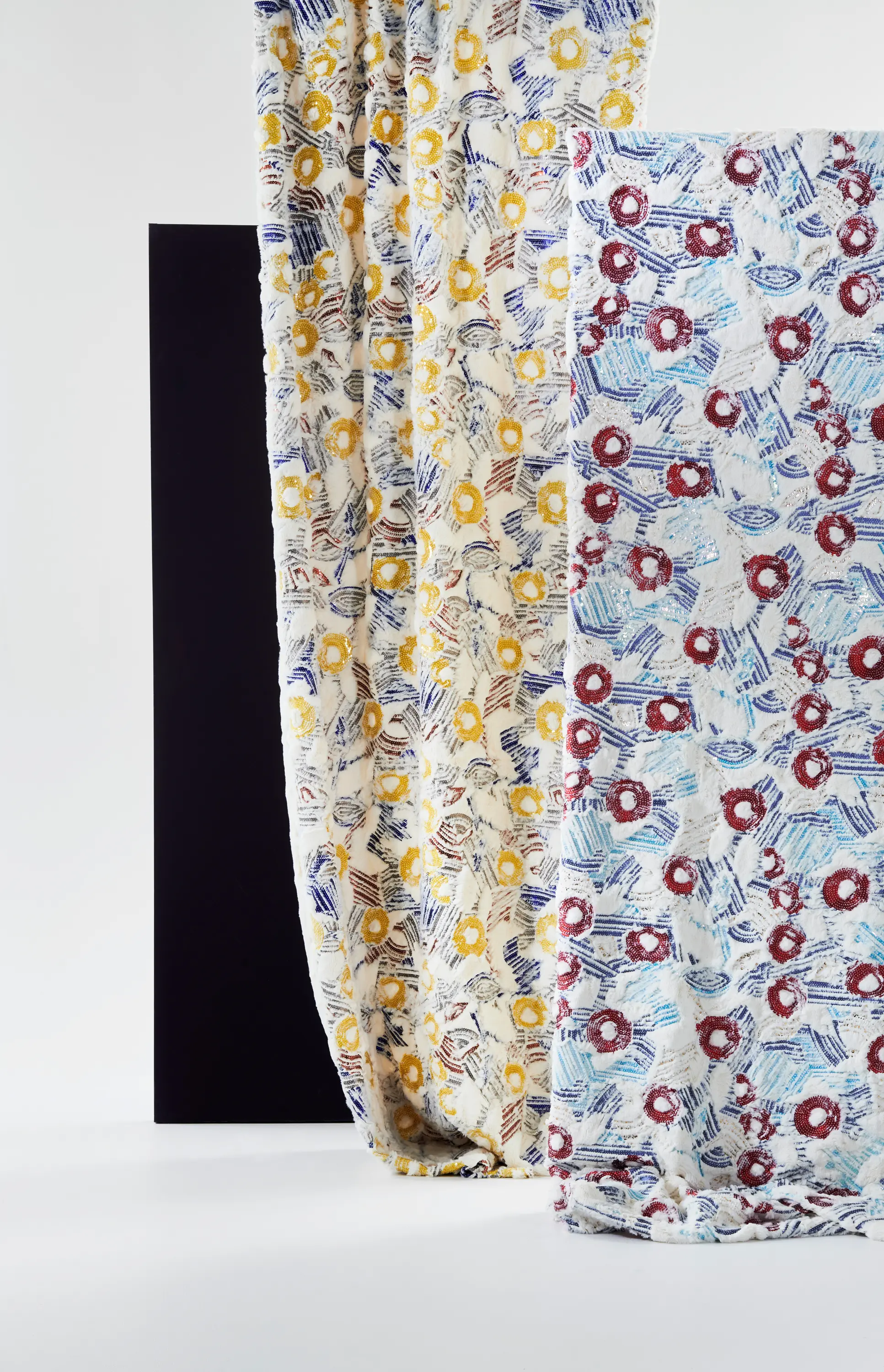 Jakob Schlaepfer - Celerina col. 102 yellow/blue/white