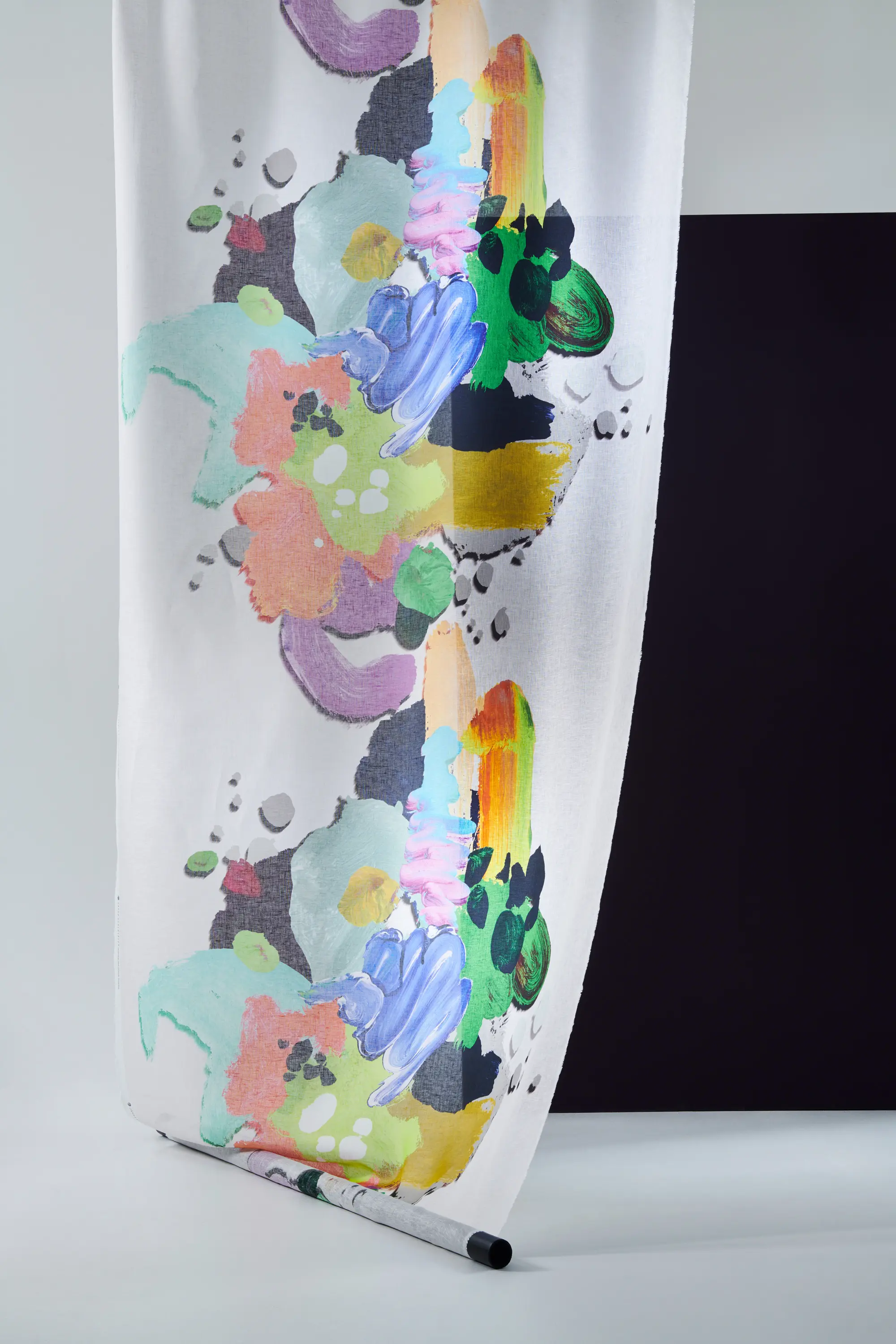 Jakob Schlaepfer - Pia col. 101 ecru/multicolor