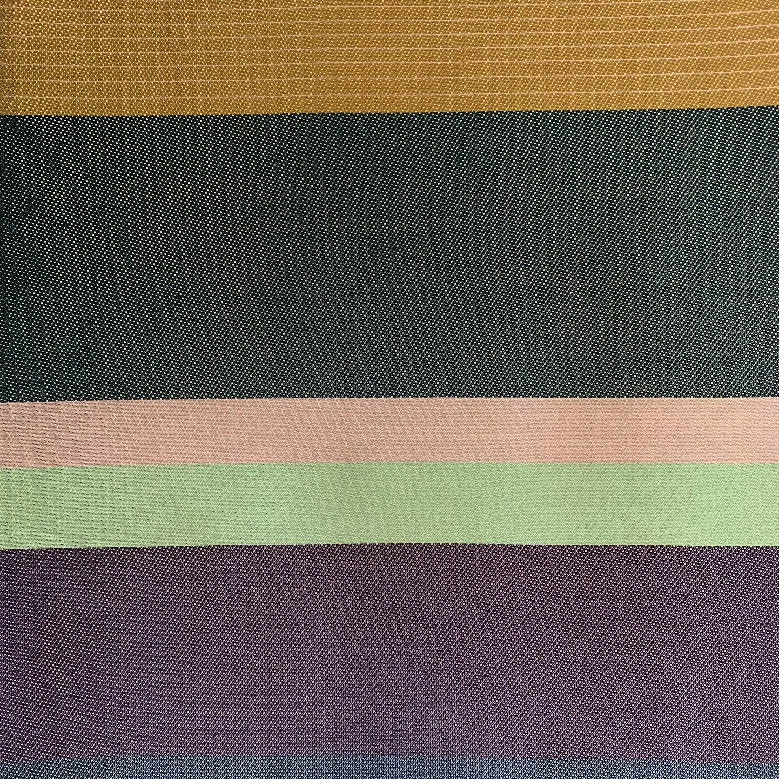 Toon col. 102 viola/green/ecru