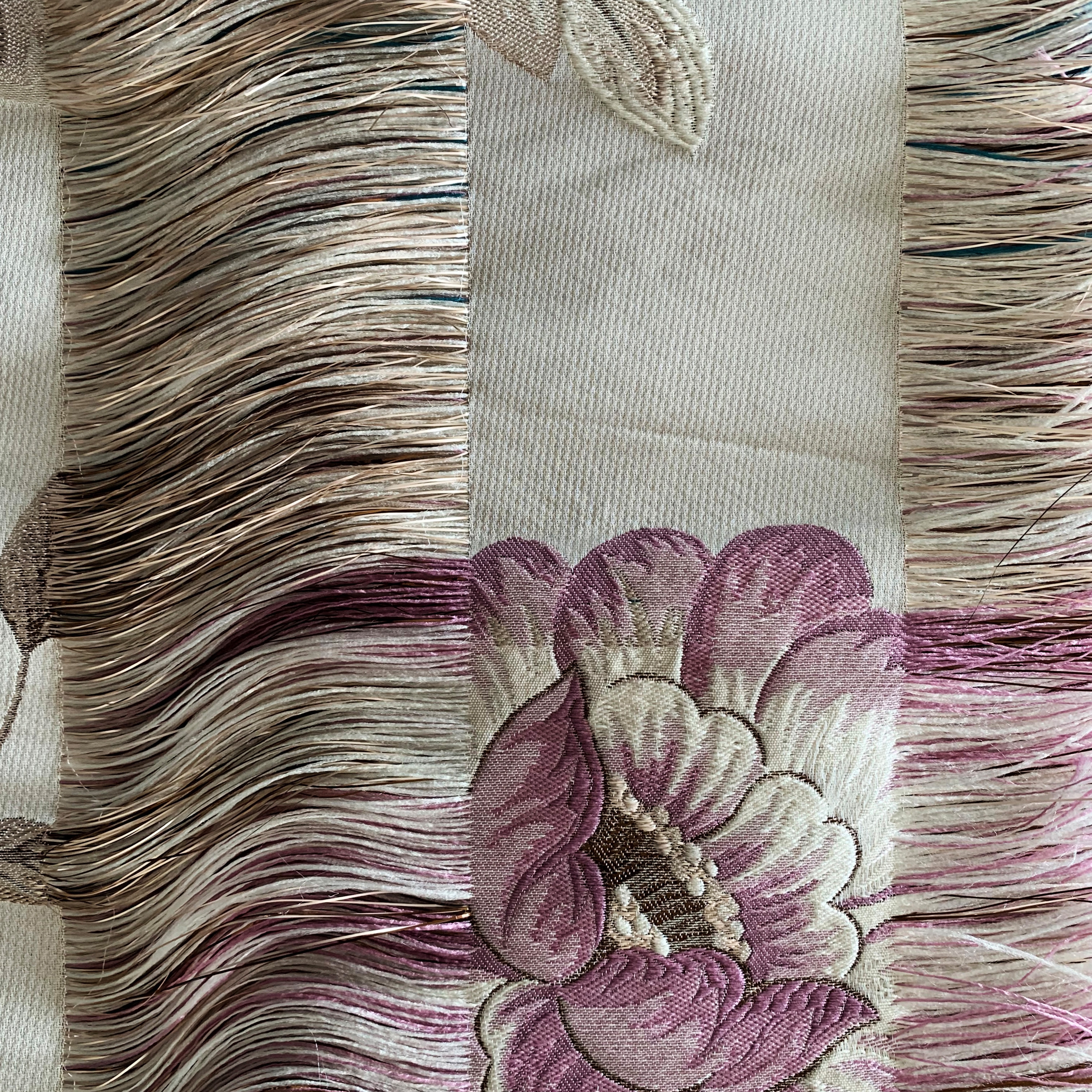 Mostrar el producto Trama col. 101 ecru/mutlicolor del fabricante Jakob Schlaepfer