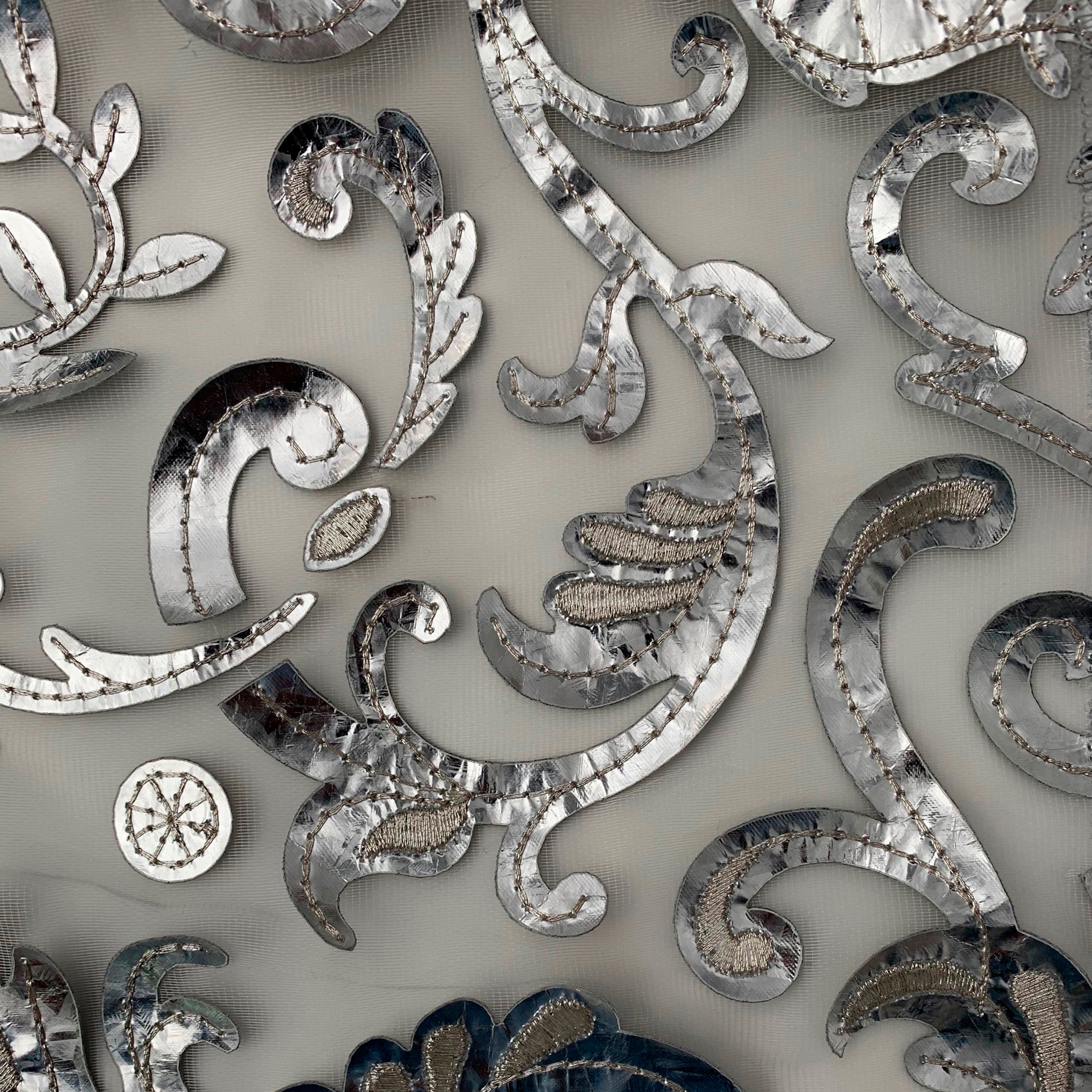 Display product Amalia col.201 silver/white from manufacturer Jakob Schlaepfer