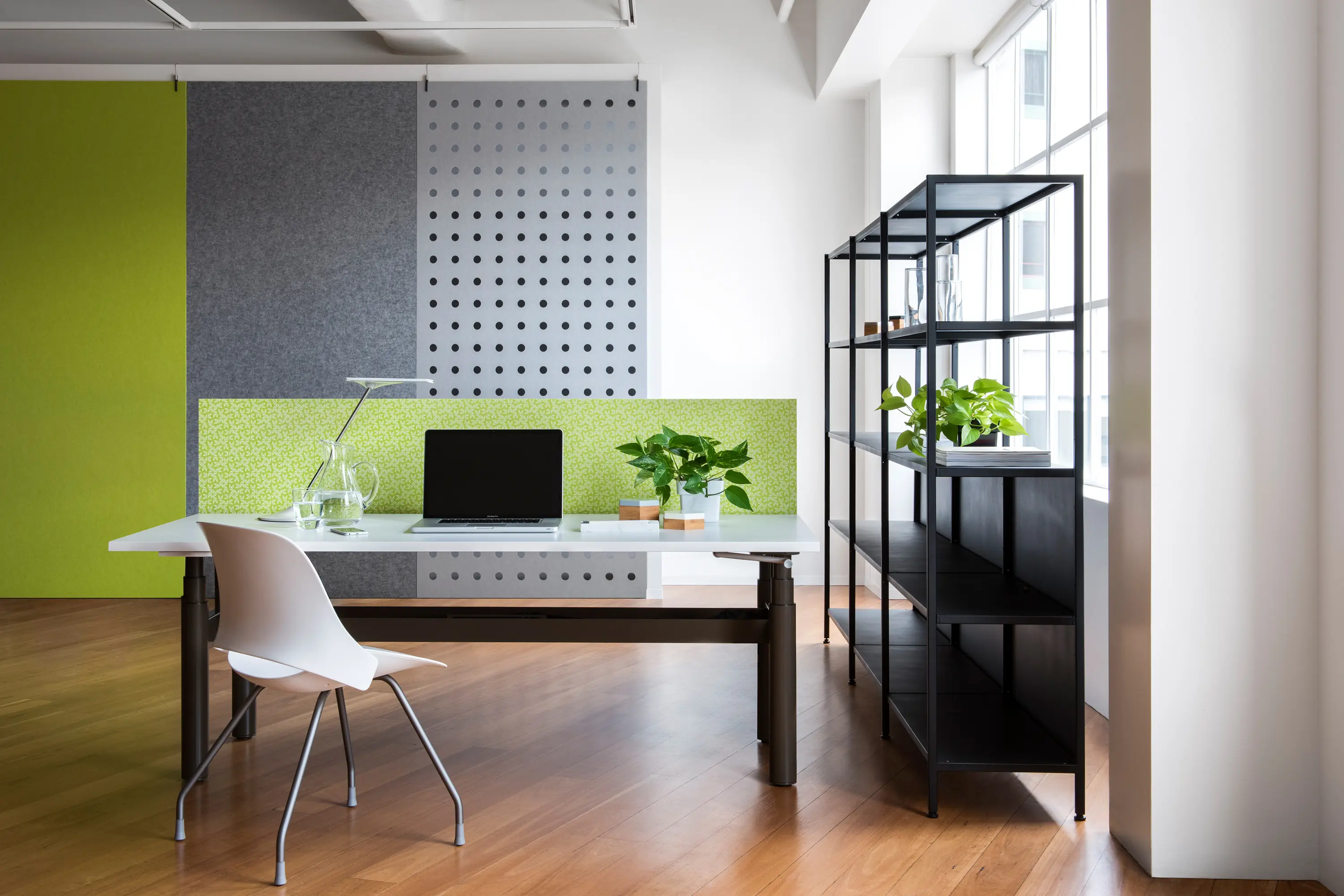 PENDENT DOT - Sound absorbing room divider from Woven Image | Architonic