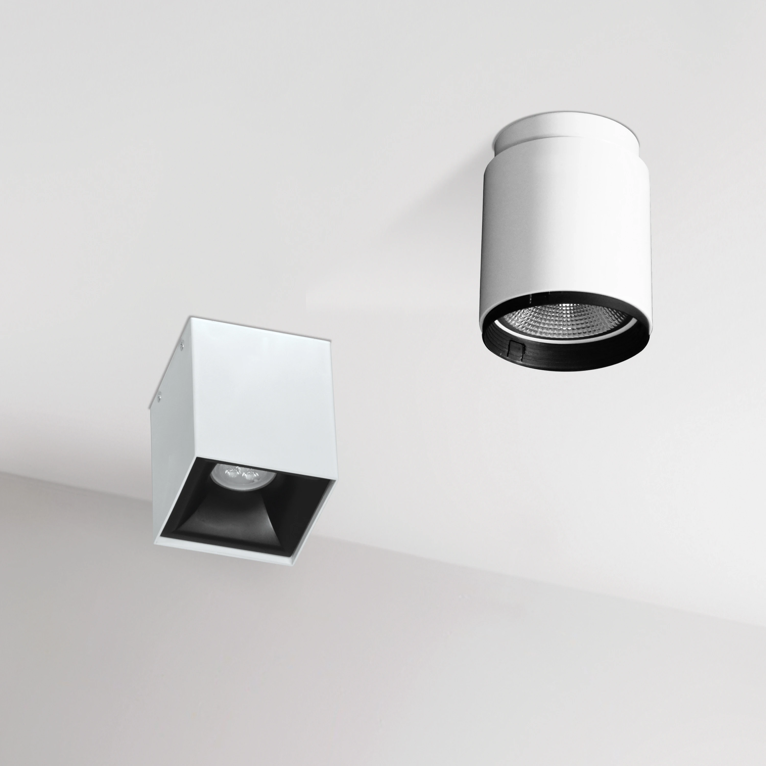 CEILING MOUNTED LIGHTS