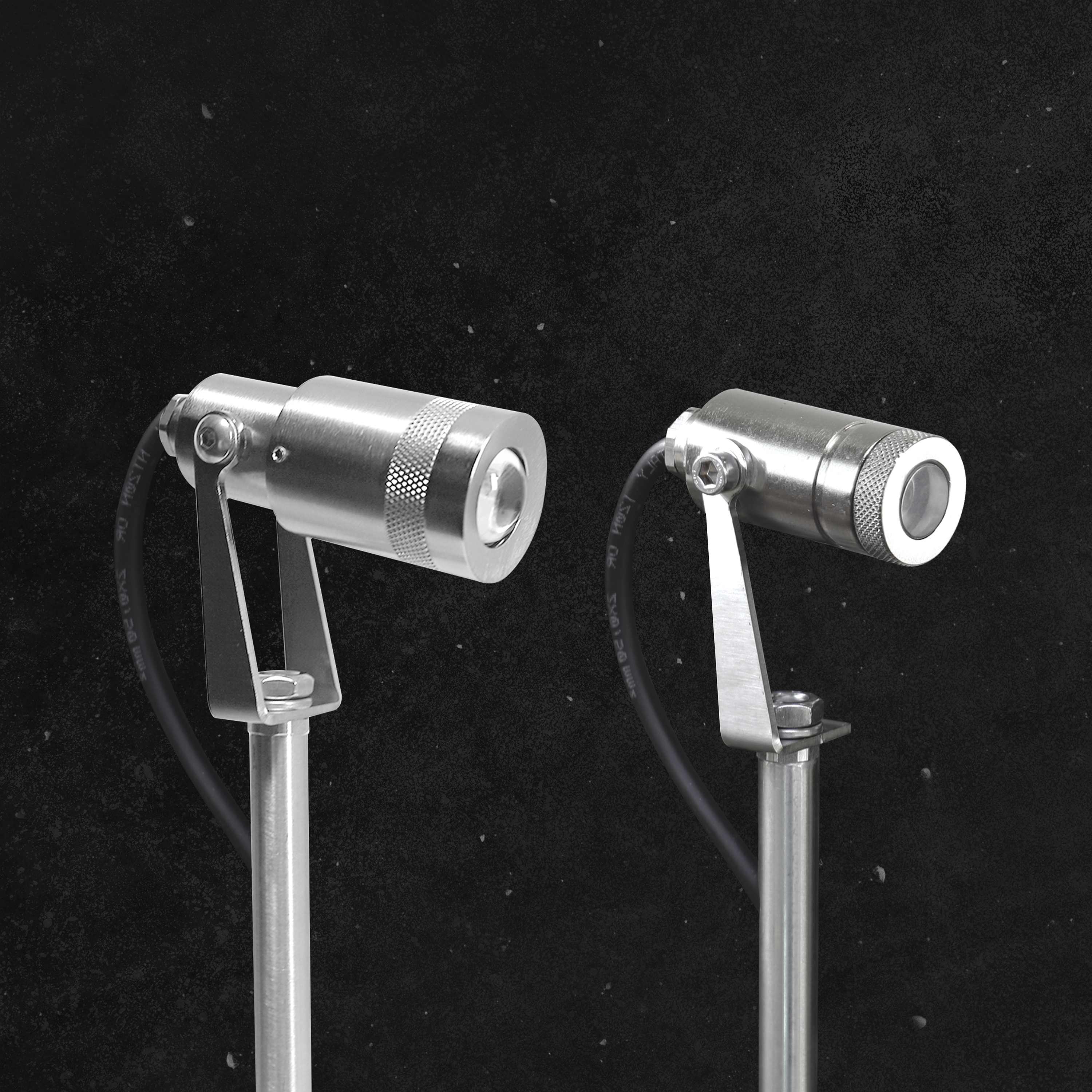 OUTDOOR PROJECTORS