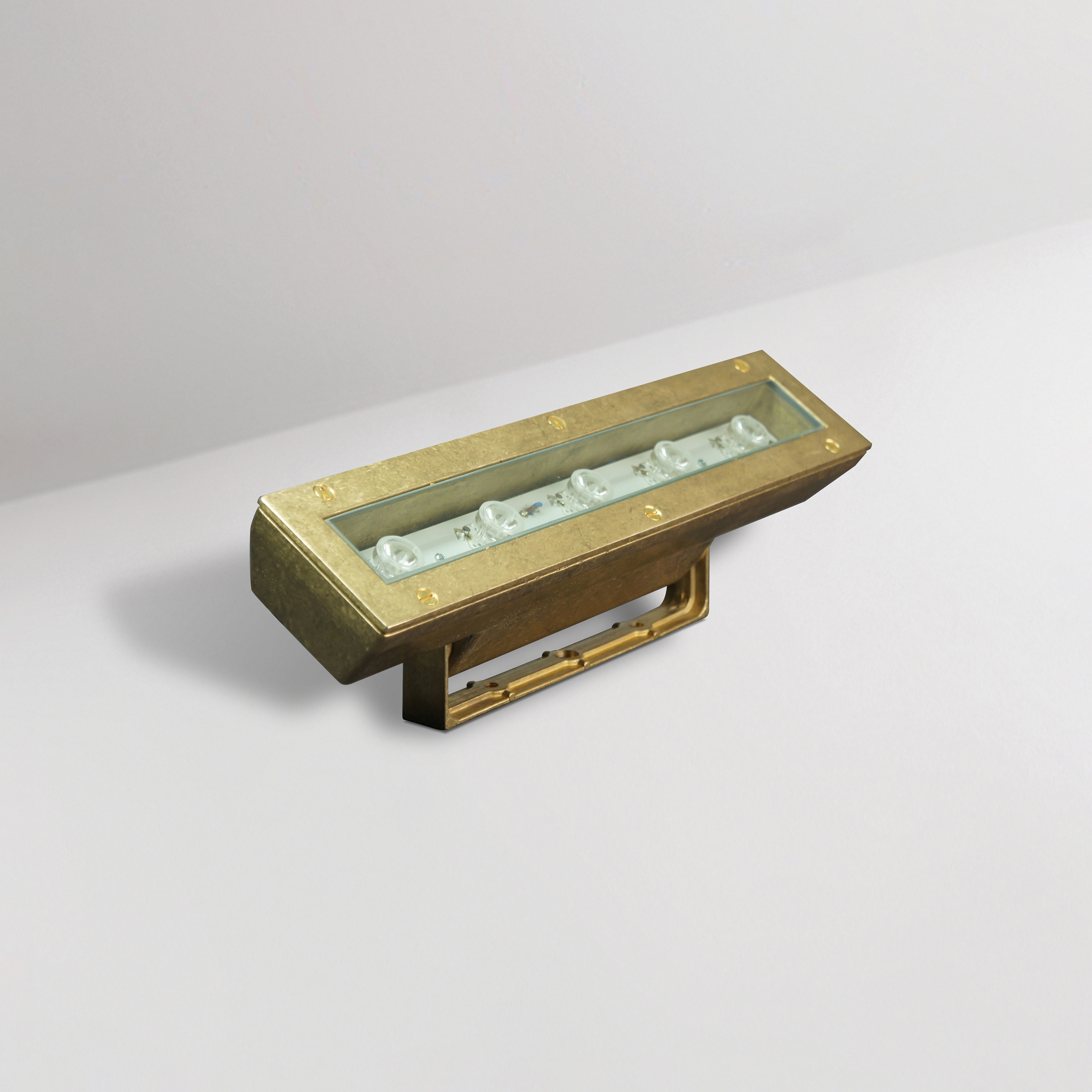 Mostra il prodotto Denus Outdoor Brass H.P.LED del produttore BRIGHT SPECIAL LIGHTING S.A.