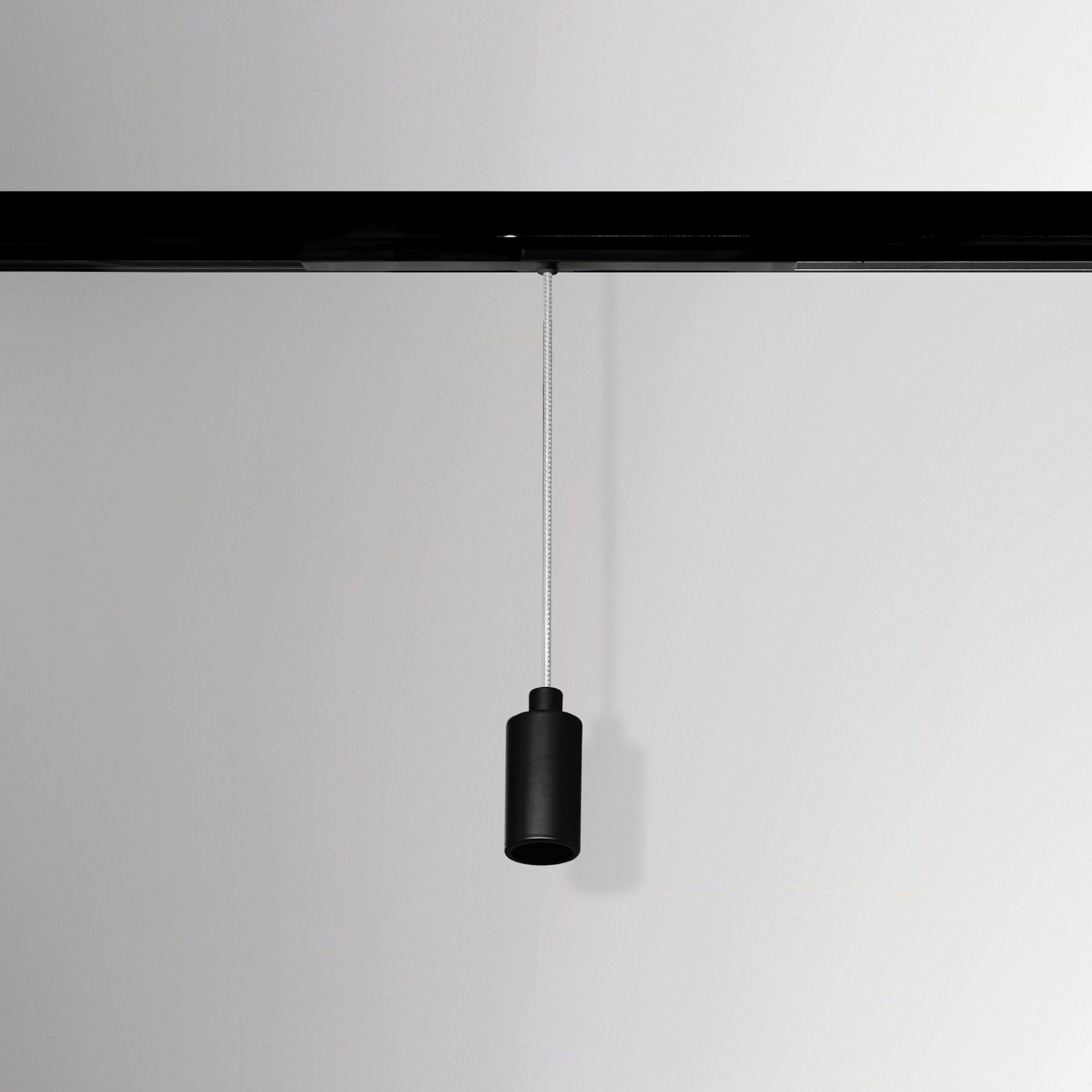 Display product Legatus Spot 25 SP from manufacturer BRIGHT SPECIAL LIGHTING S.A.