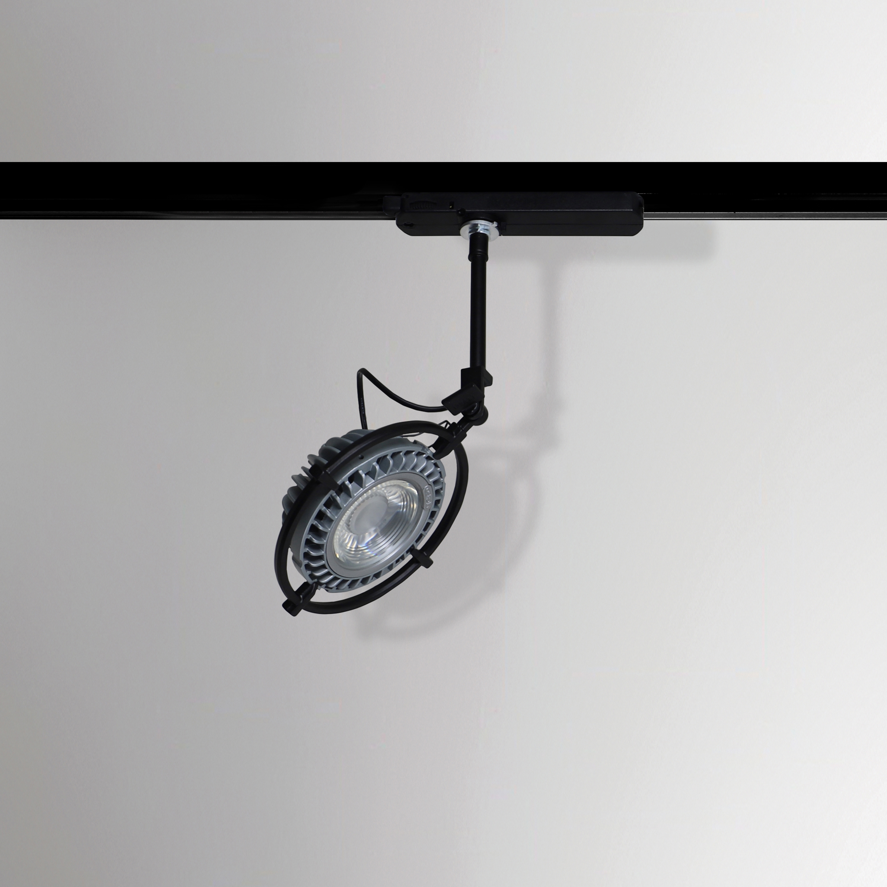 Produkt Miles 3 Coin + Ad Slim des Herstellers BRIGHT SPECIAL LIGHTING S.A. anzeigen