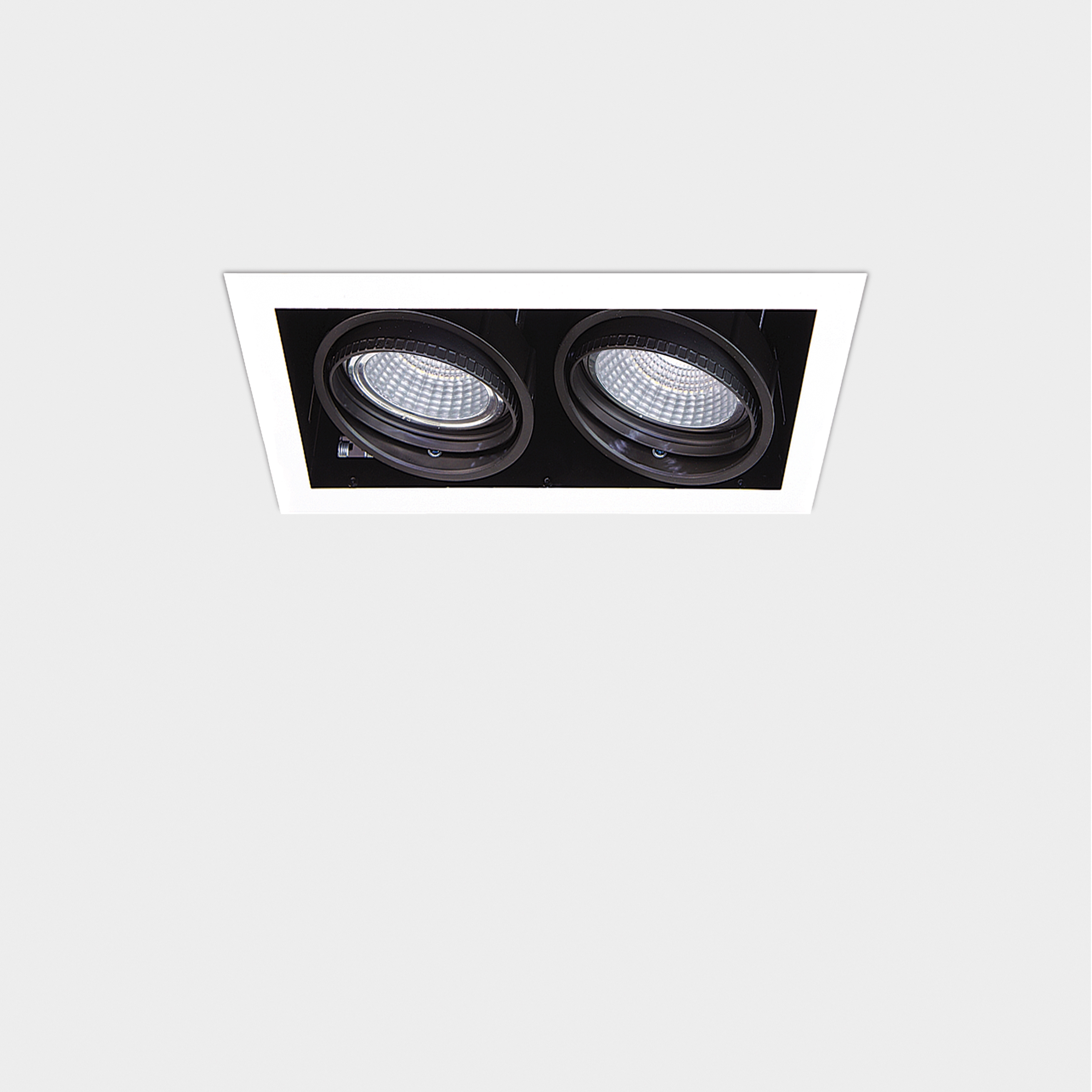Mostra il prodotto Minor 2F S.S.LED del produttore BRIGHT SPECIAL LIGHTING S.A.