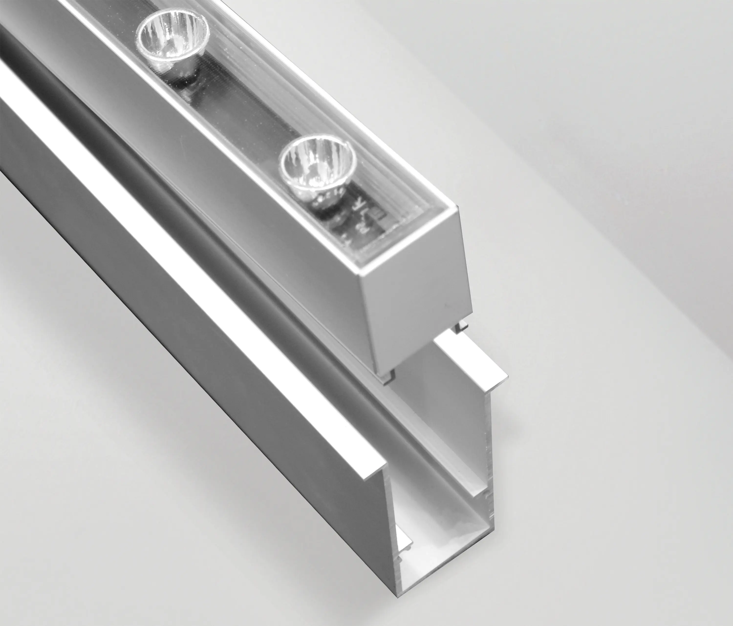 BRIGHT SPECIAL LIGHTING S.A. - Novus In H.P.LED REF