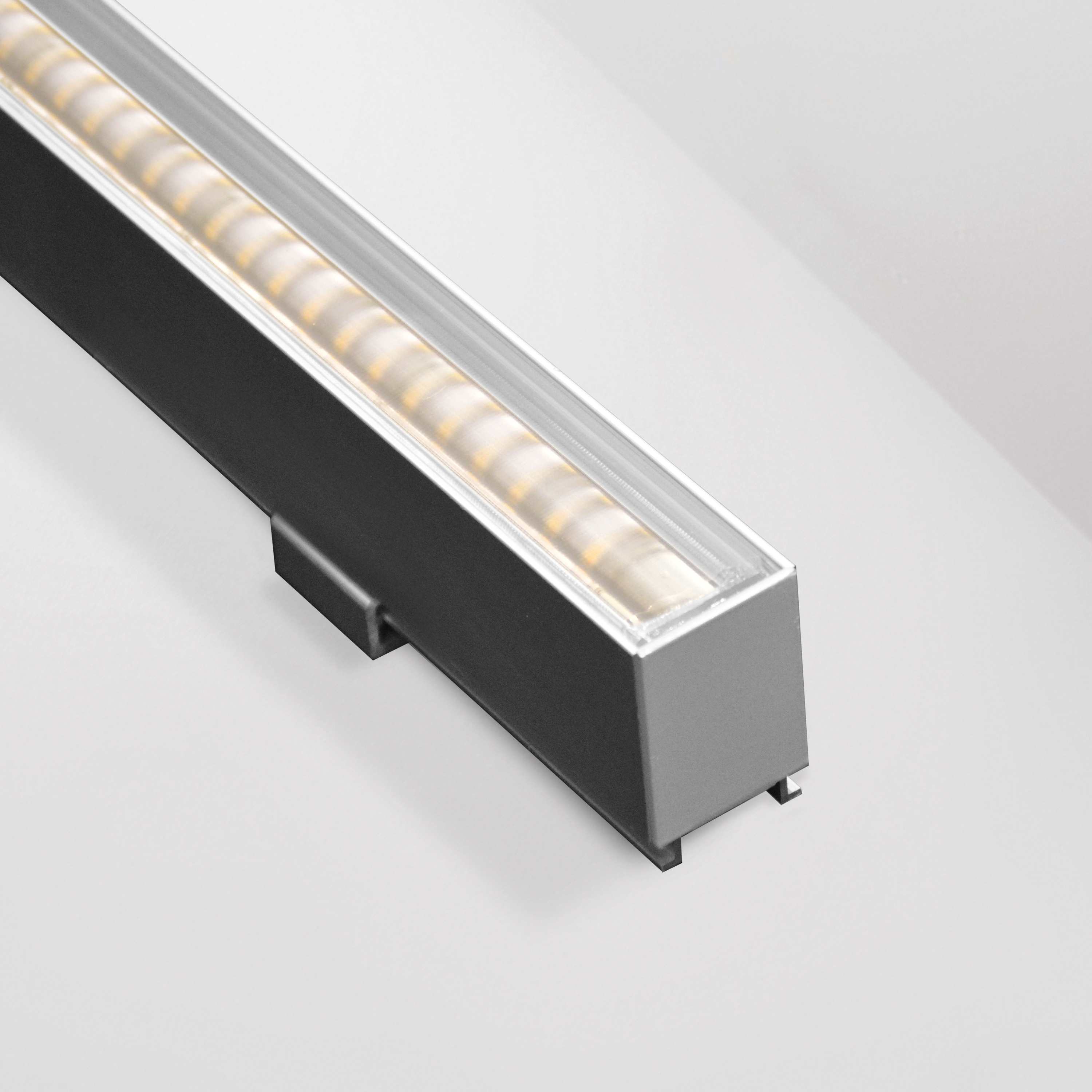 Display product Novus Out Tape LED Lens from manufacturer BRIGHT SPECIAL LIGHTING S.A.