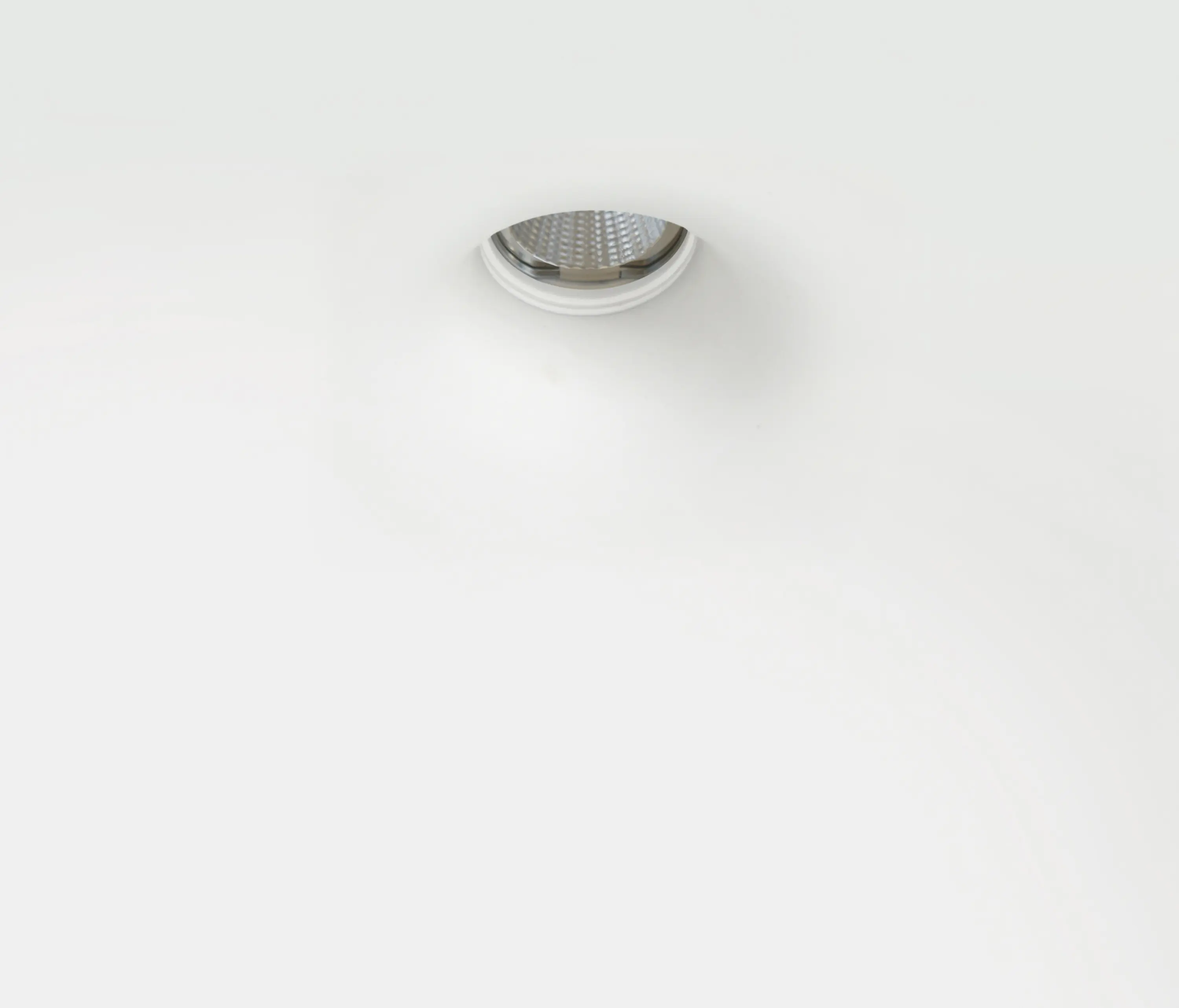 BRIGHT SPECIAL LIGHTING S.A. - Planus 12