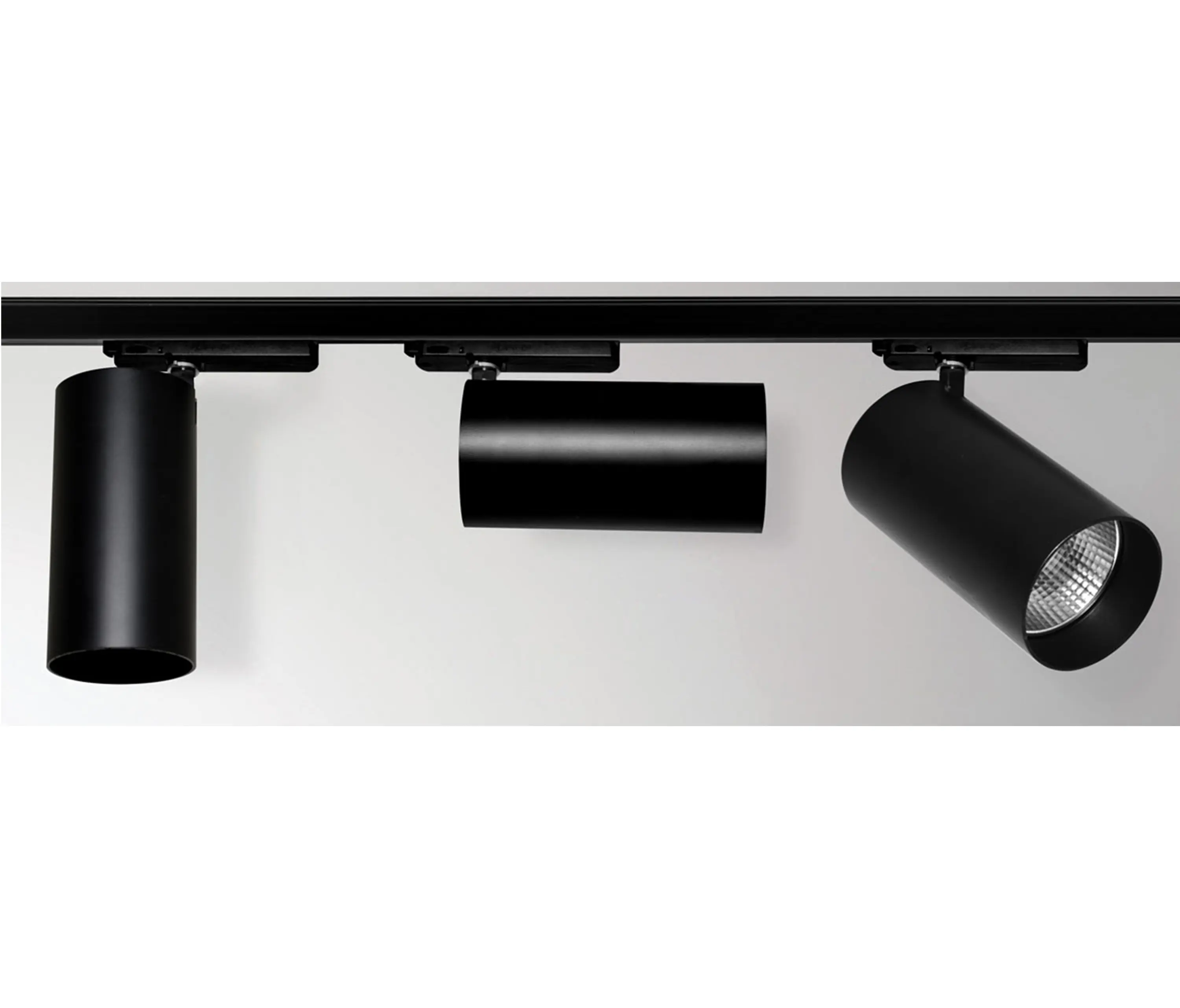 BRIGHT SPECIAL LIGHTING S.A. - Potis M S.S. LED
