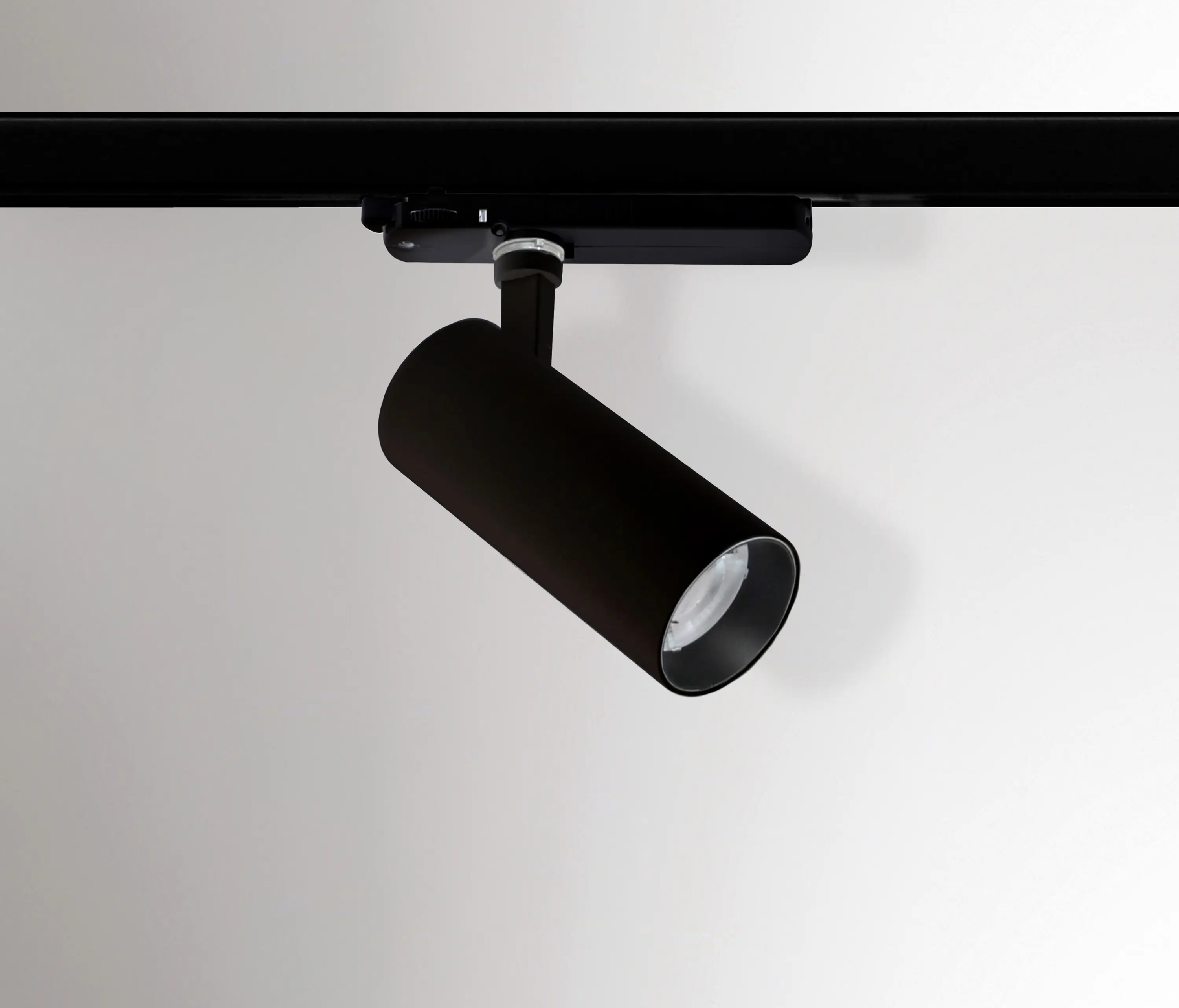 BRIGHT SPECIAL LIGHTING S.A. - Potis N S.S. LED