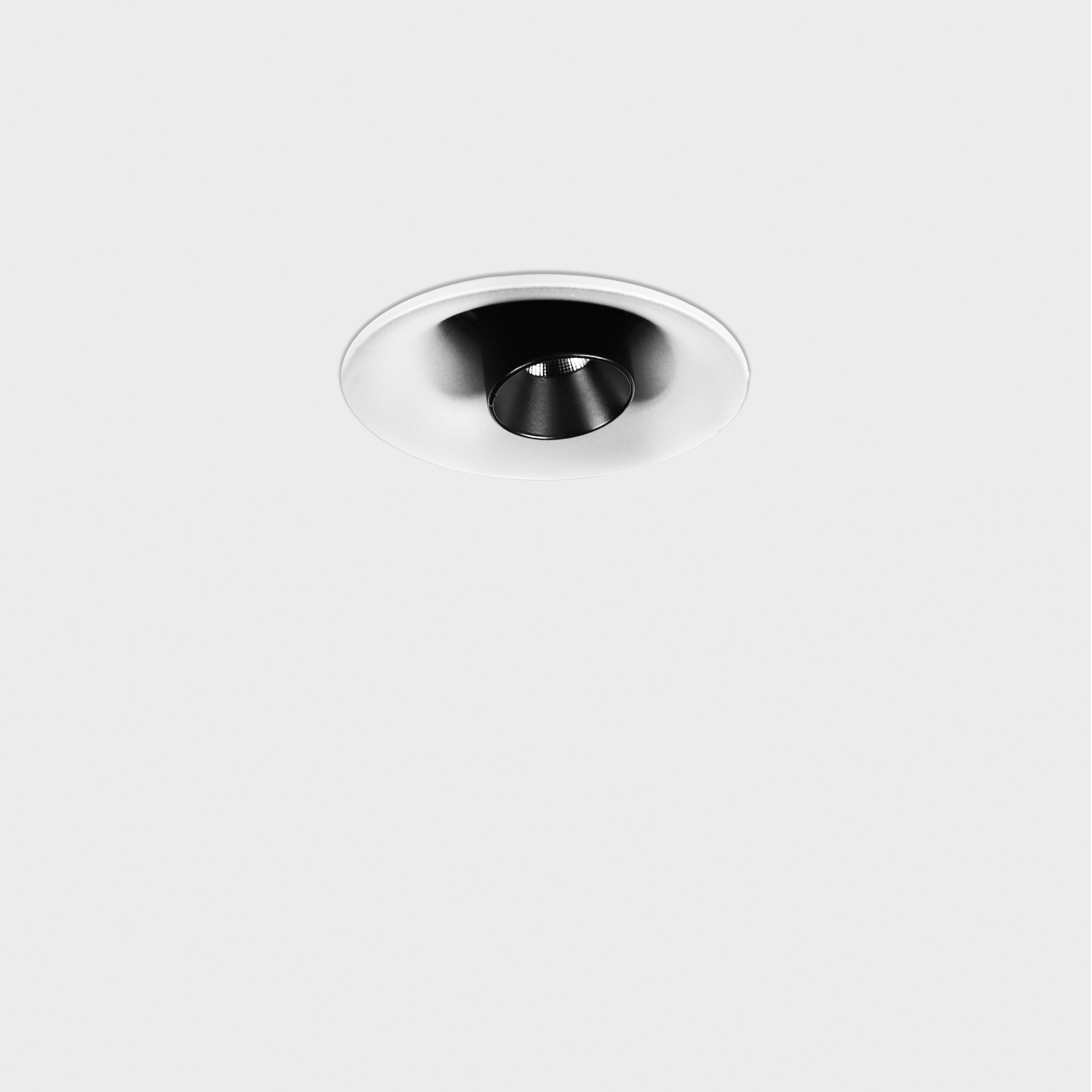 Afficher le produit Stella 4 Fusus du fabricant BRIGHT SPECIAL LIGHTING S.A.