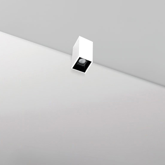 Mostra il prodotto Bene 1F S del produttore BRIGHT SPECIAL LIGHTING S.A.