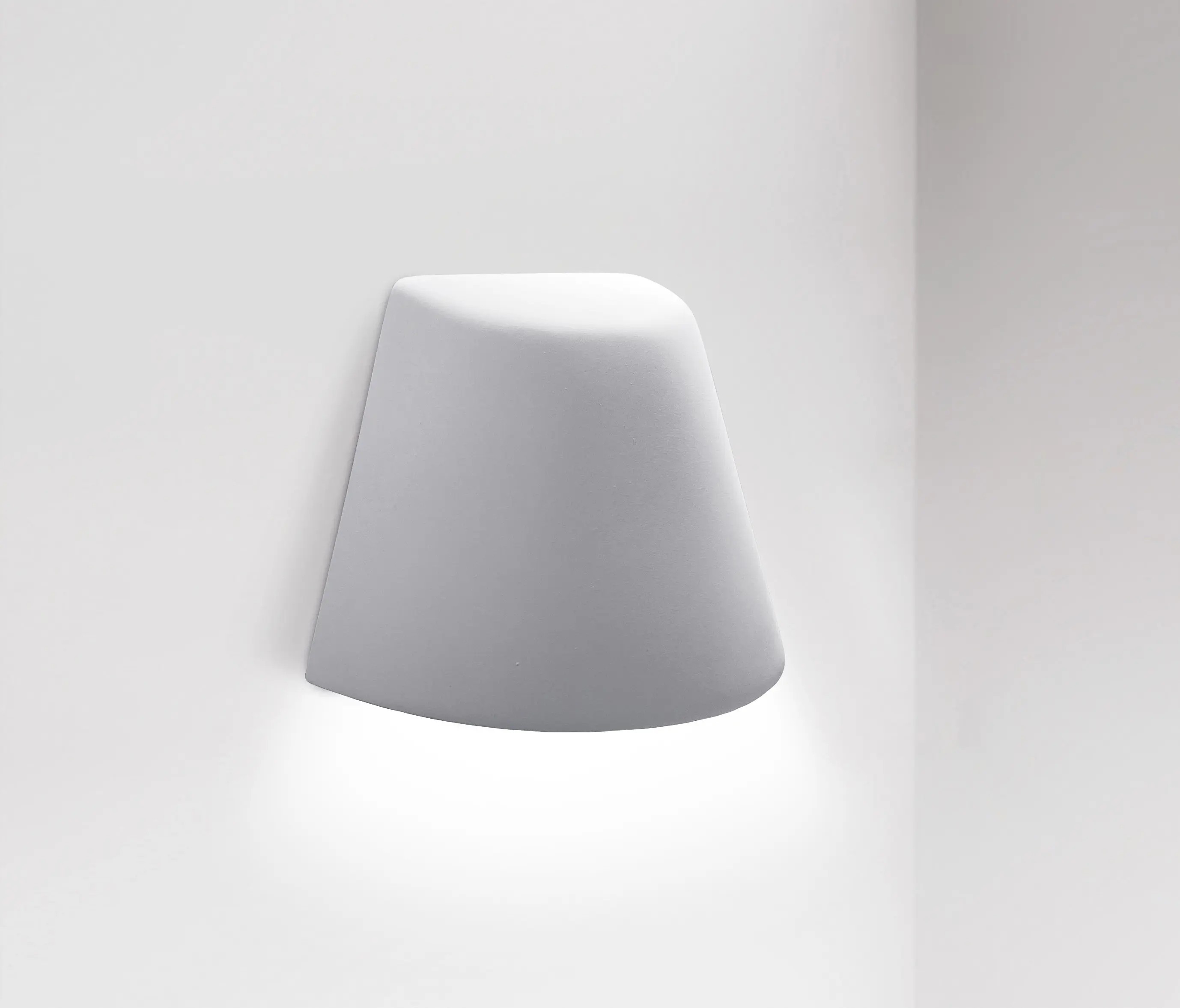 BRIGHT SPECIAL LIGHTING S.A. - Tego 1