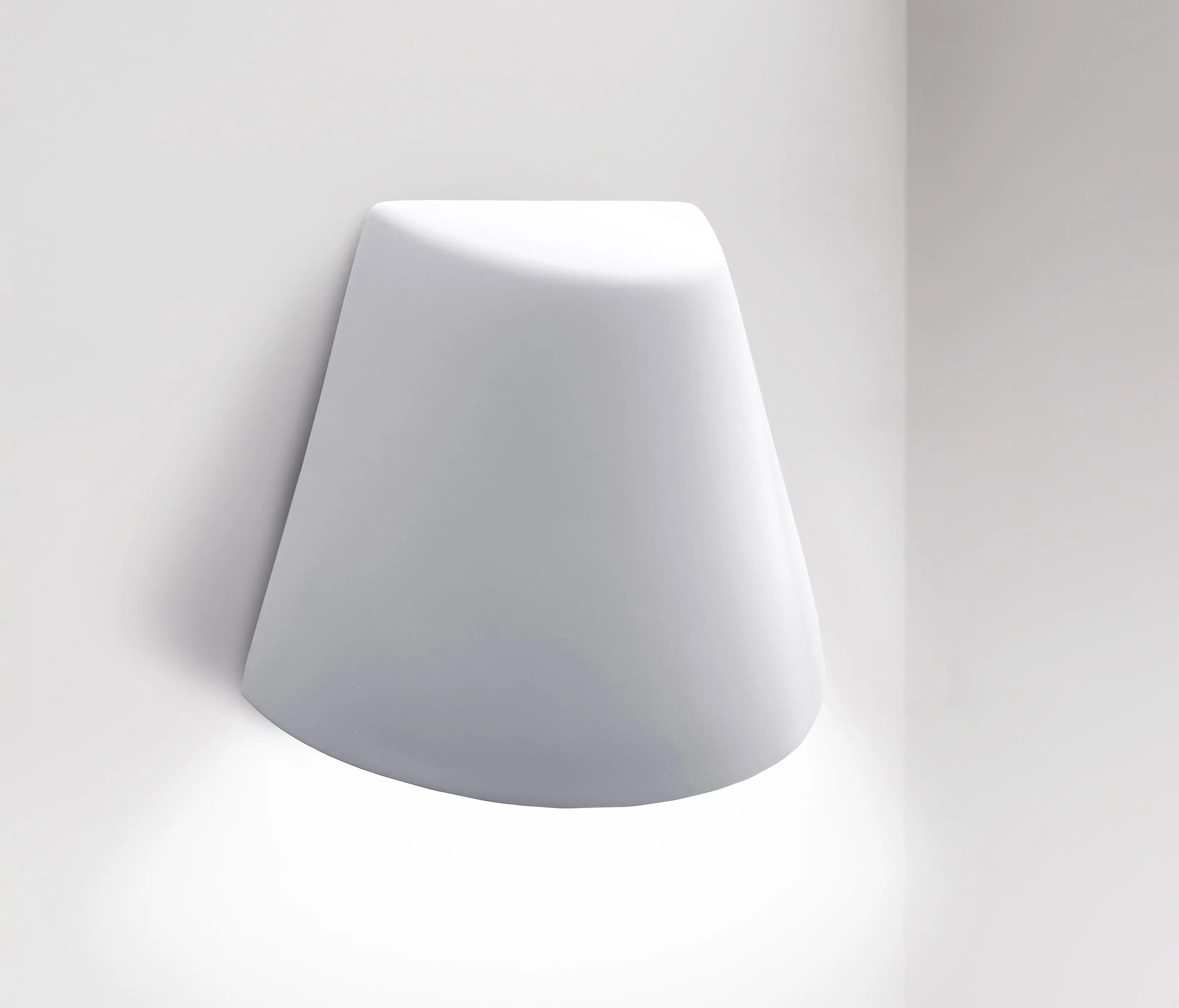 BRIGHT SPECIAL LIGHTING S.A. - Tego 2