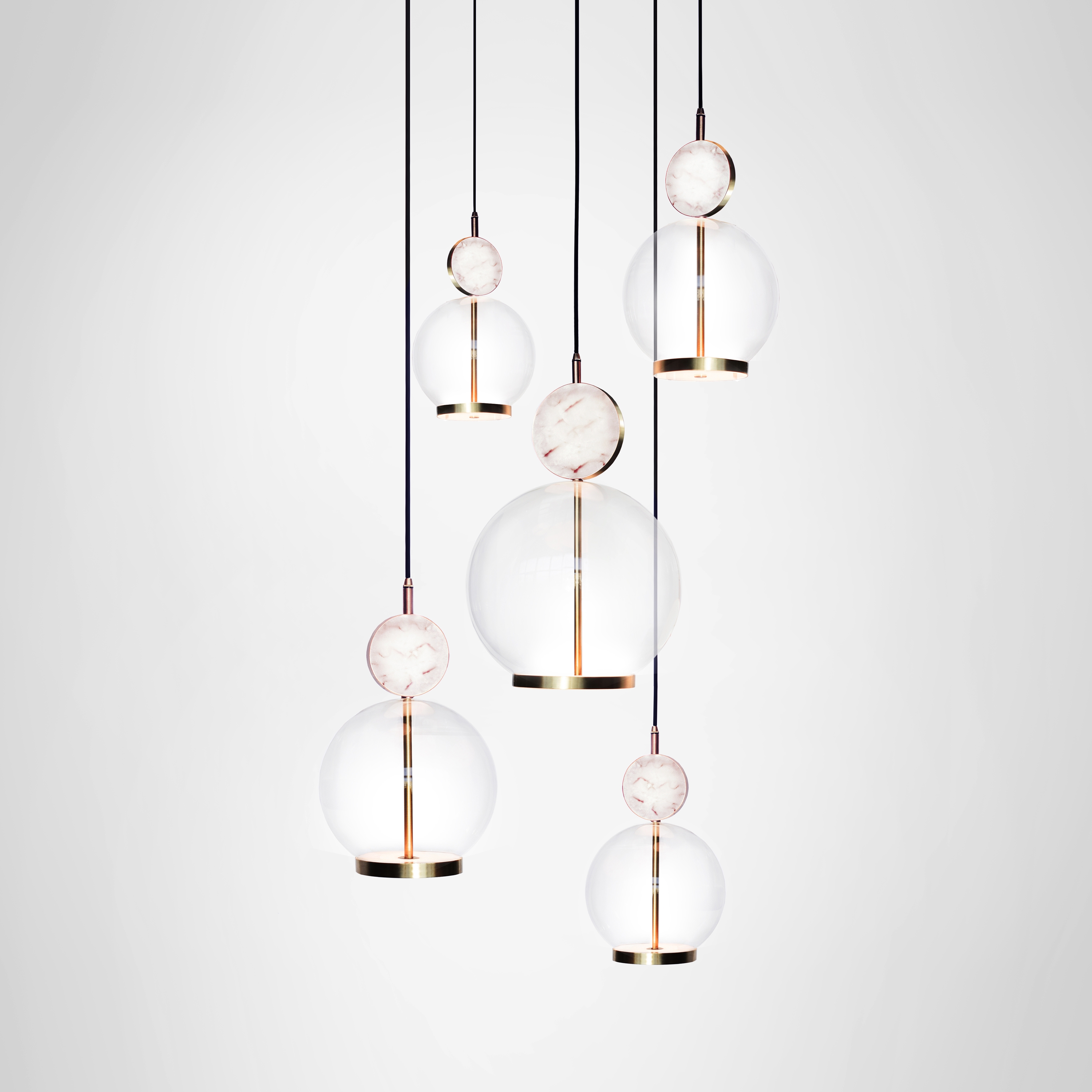 Mostrar el producto Rosa Cluster - 5 Piece del fabricante Marc Wood Studio