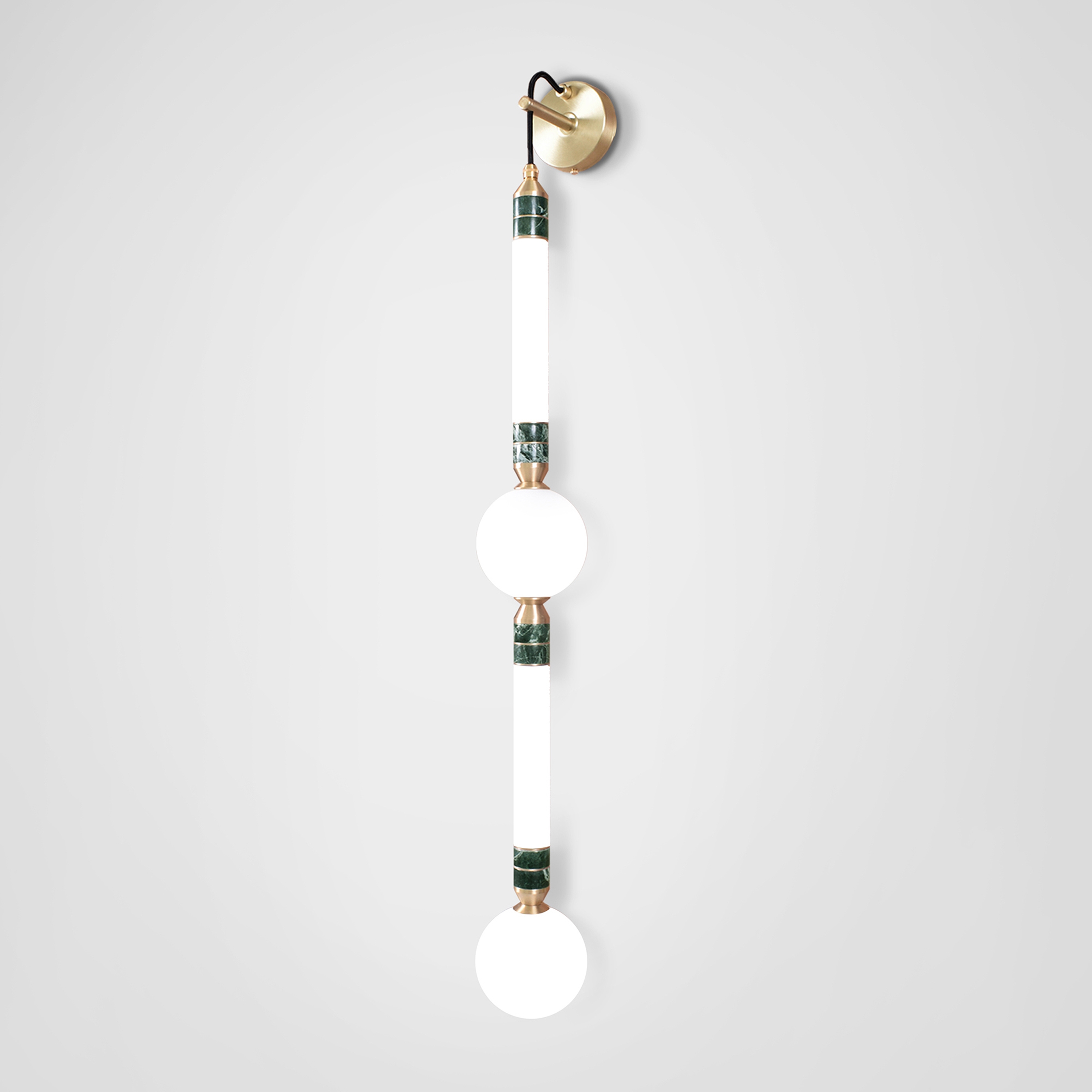 Mostrar el producto Greenstone Wall Light del fabricante Marc Wood Studio