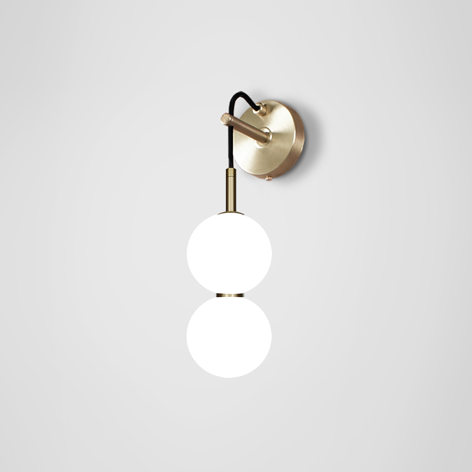 Mostrar el producto Echo Wall Light - 2 Ball del fabricante Marc Wood Studio
