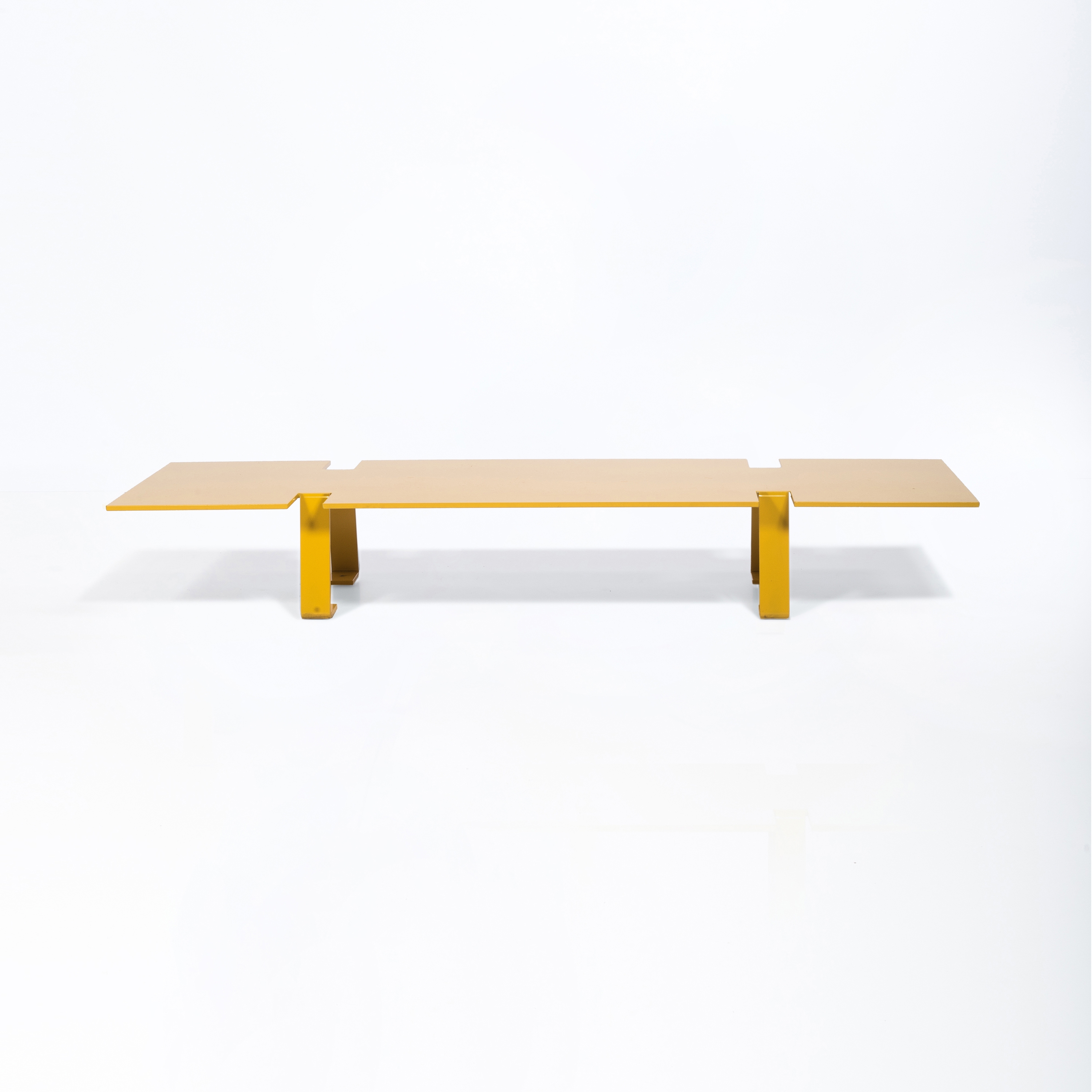 L01 coffee table 170