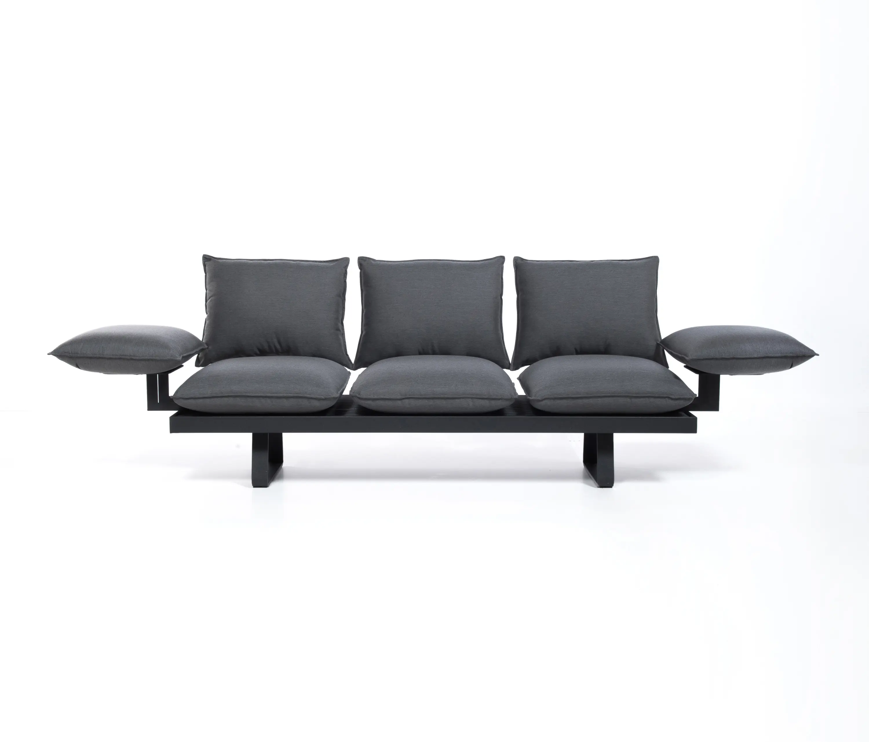 Volker Weiss - L01 sofa