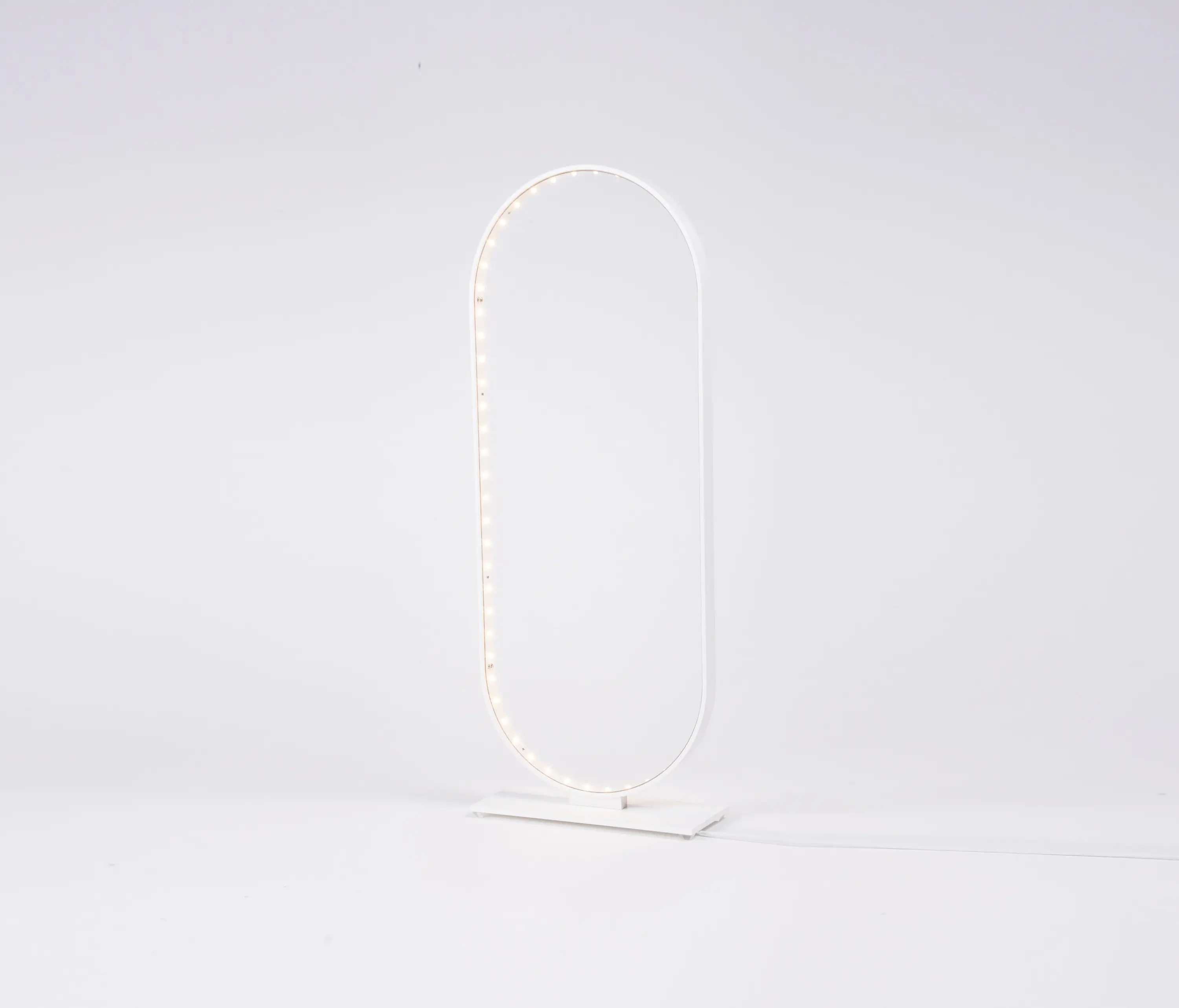 Le deun - OVAL TABLE White