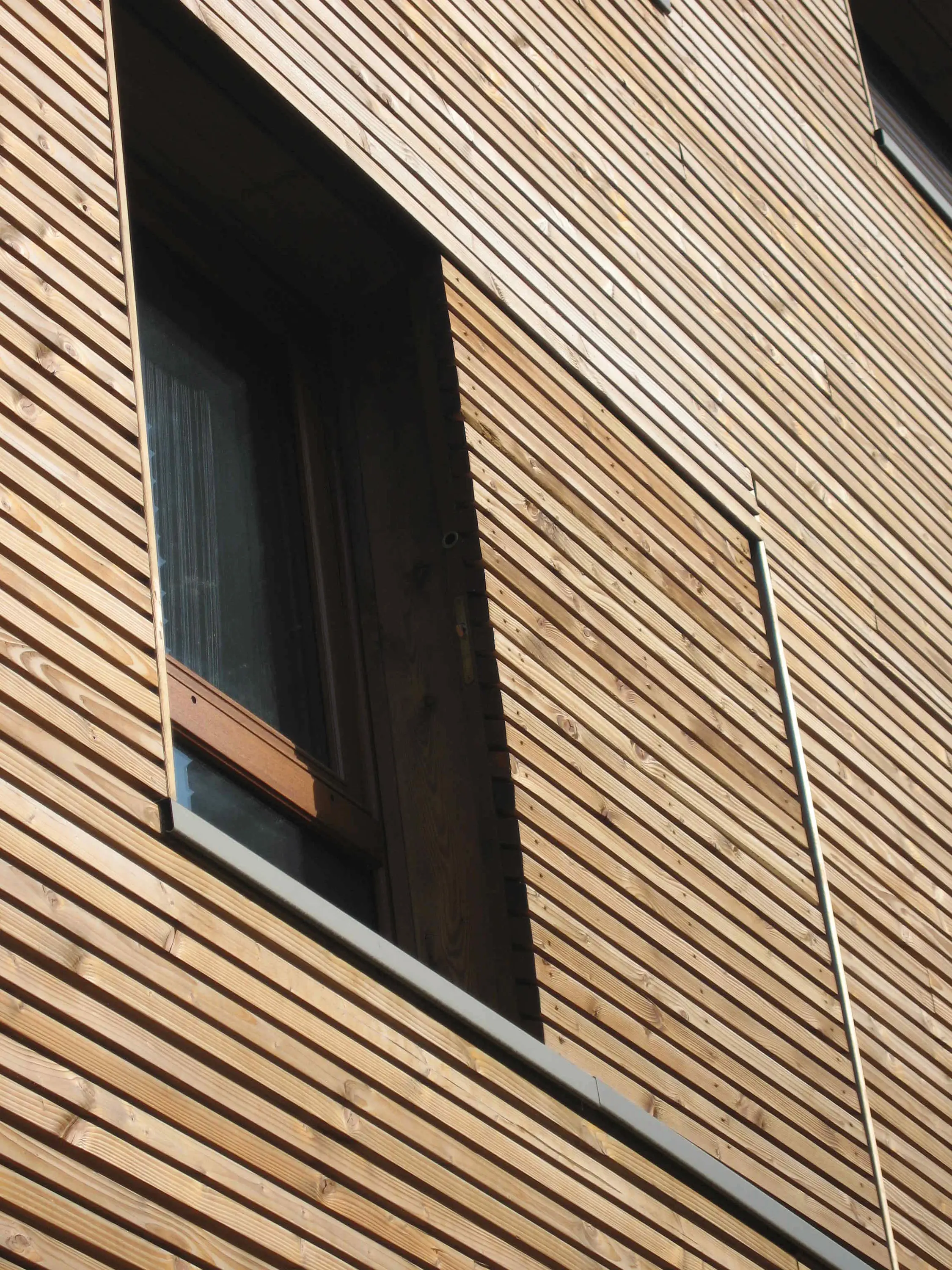 ARLU - ROB Hinged shutter fitting