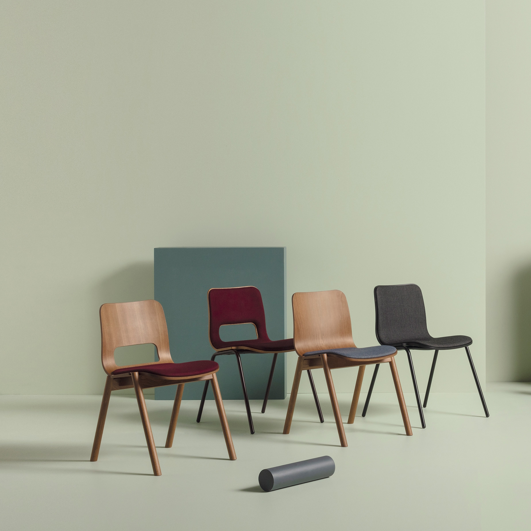 TIPI STACKABLE STOOL 3.19.B/I.T - Side tables from Cantarutti | Architonic