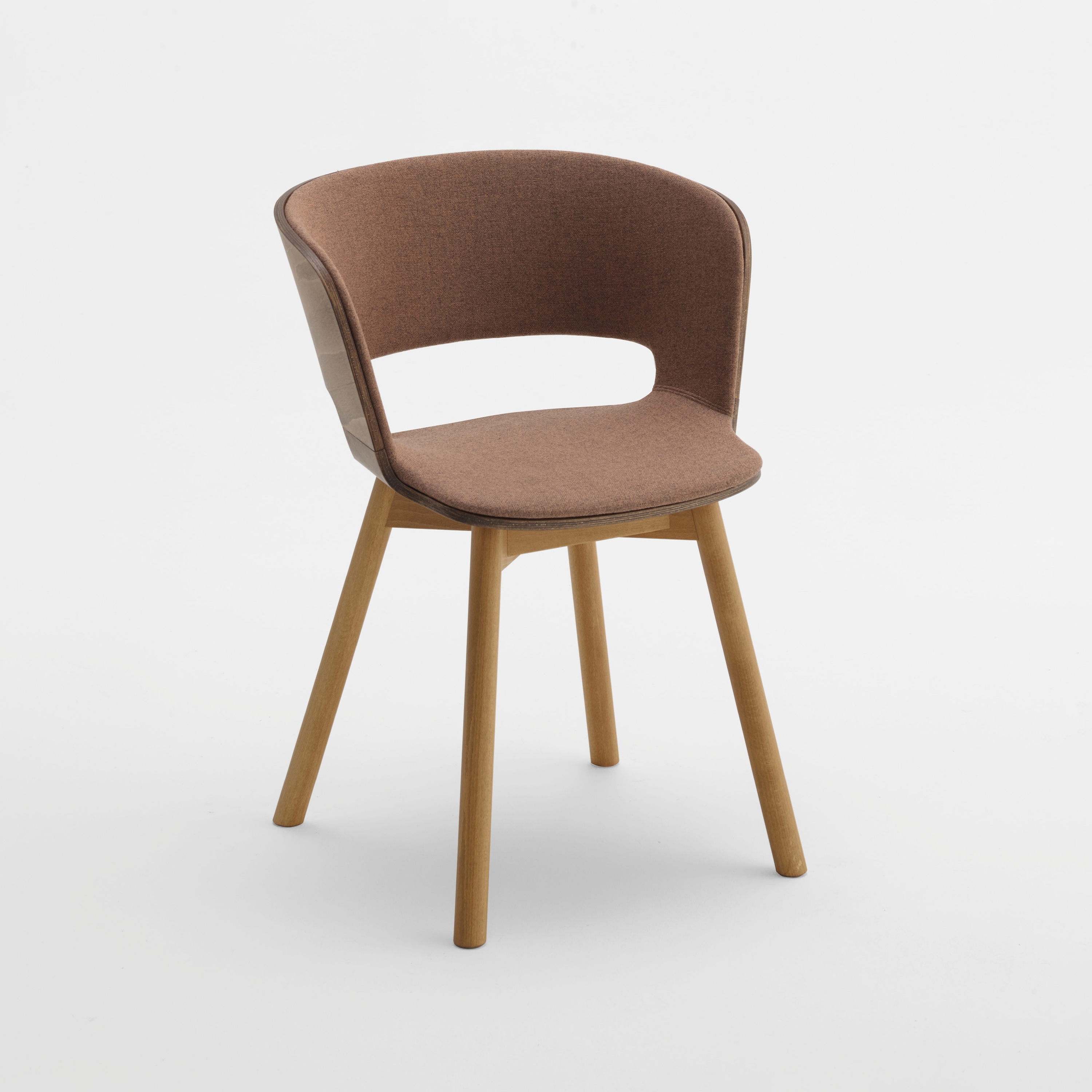 Mostra il prodotto RIBBON Poltrona 2.38.0 del produttore Cantarutti