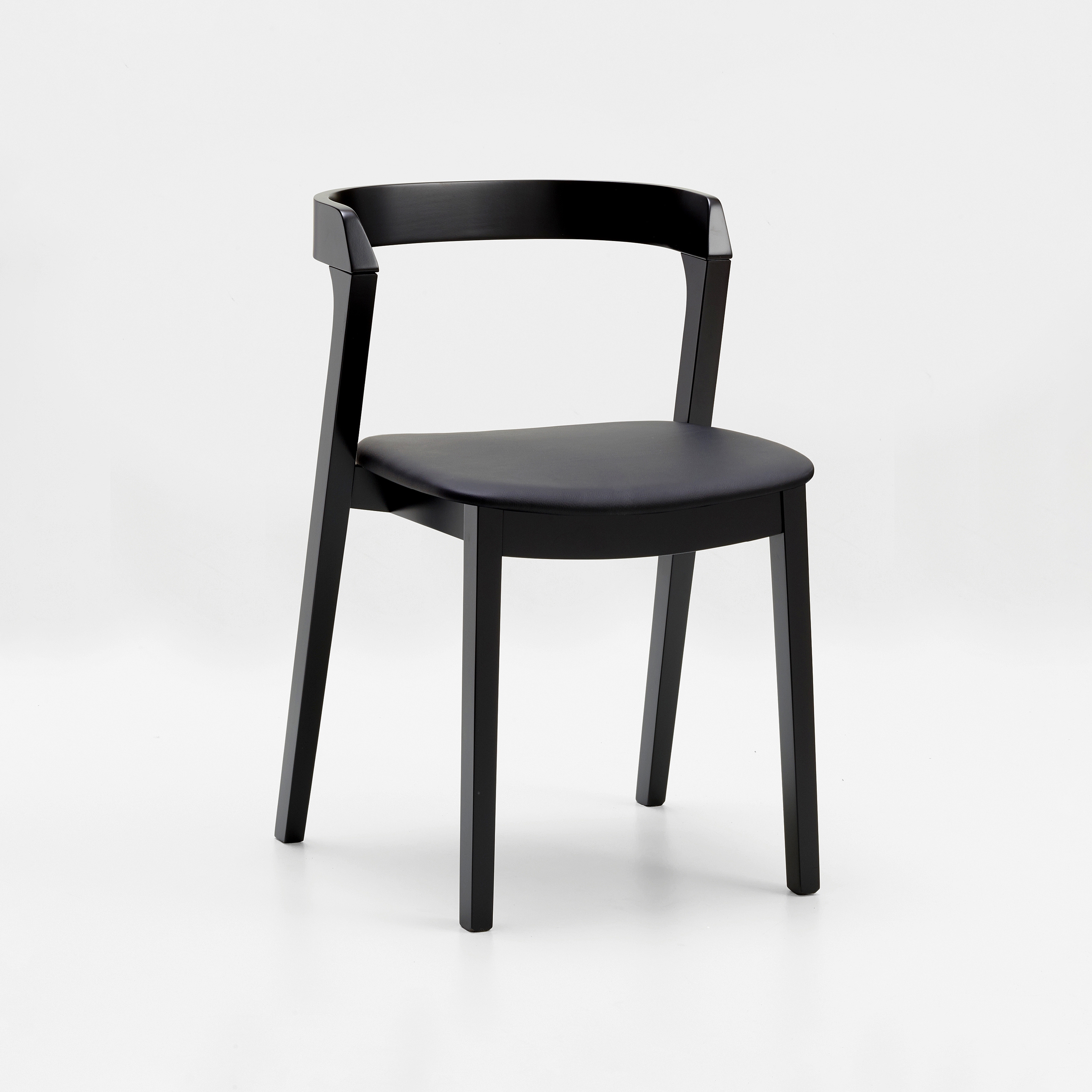 Display product ARCO Stackable Chair 1.01.I from manufacturer Cantarutti