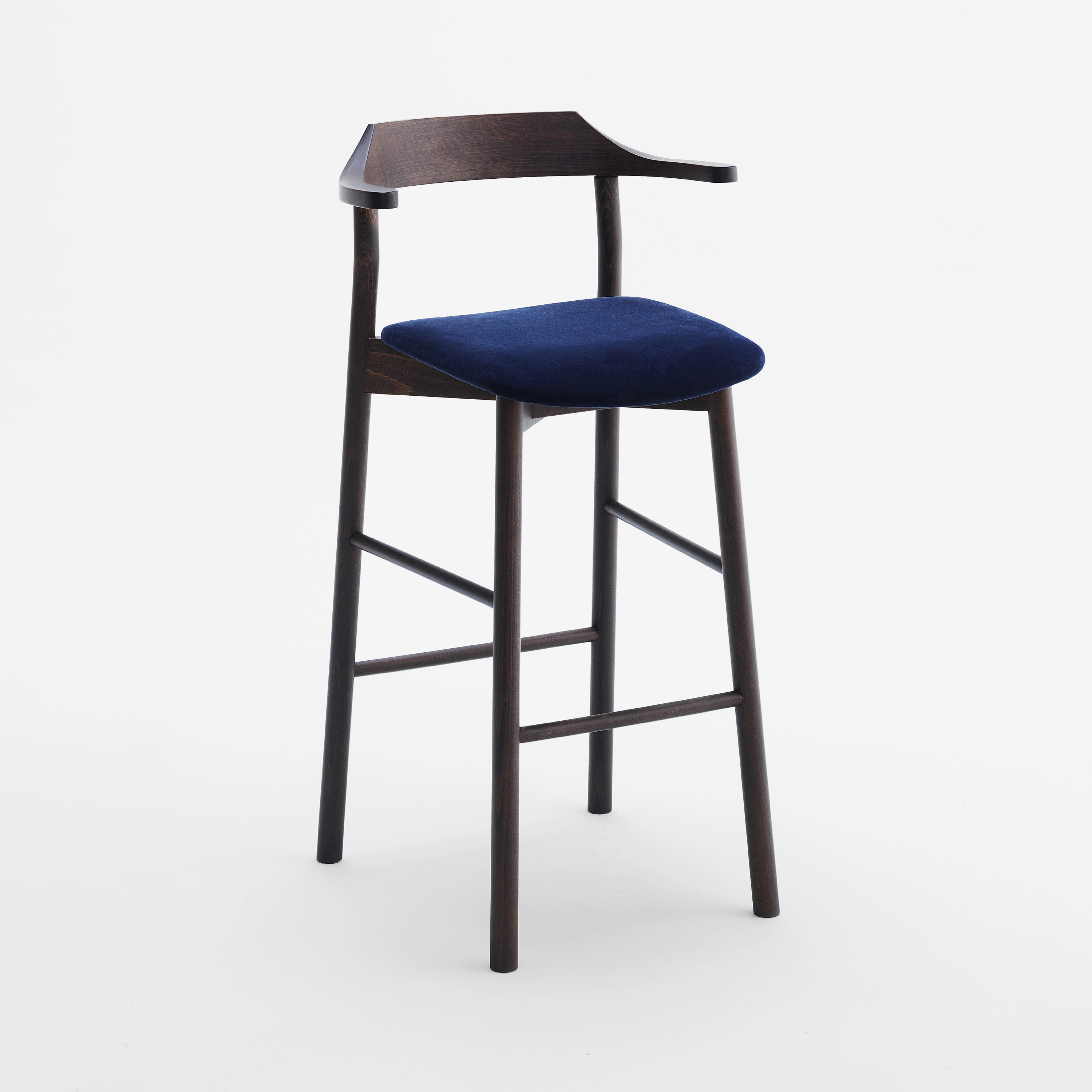 Display product YUMI Stool 3.13.0 from manufacturer Cantarutti