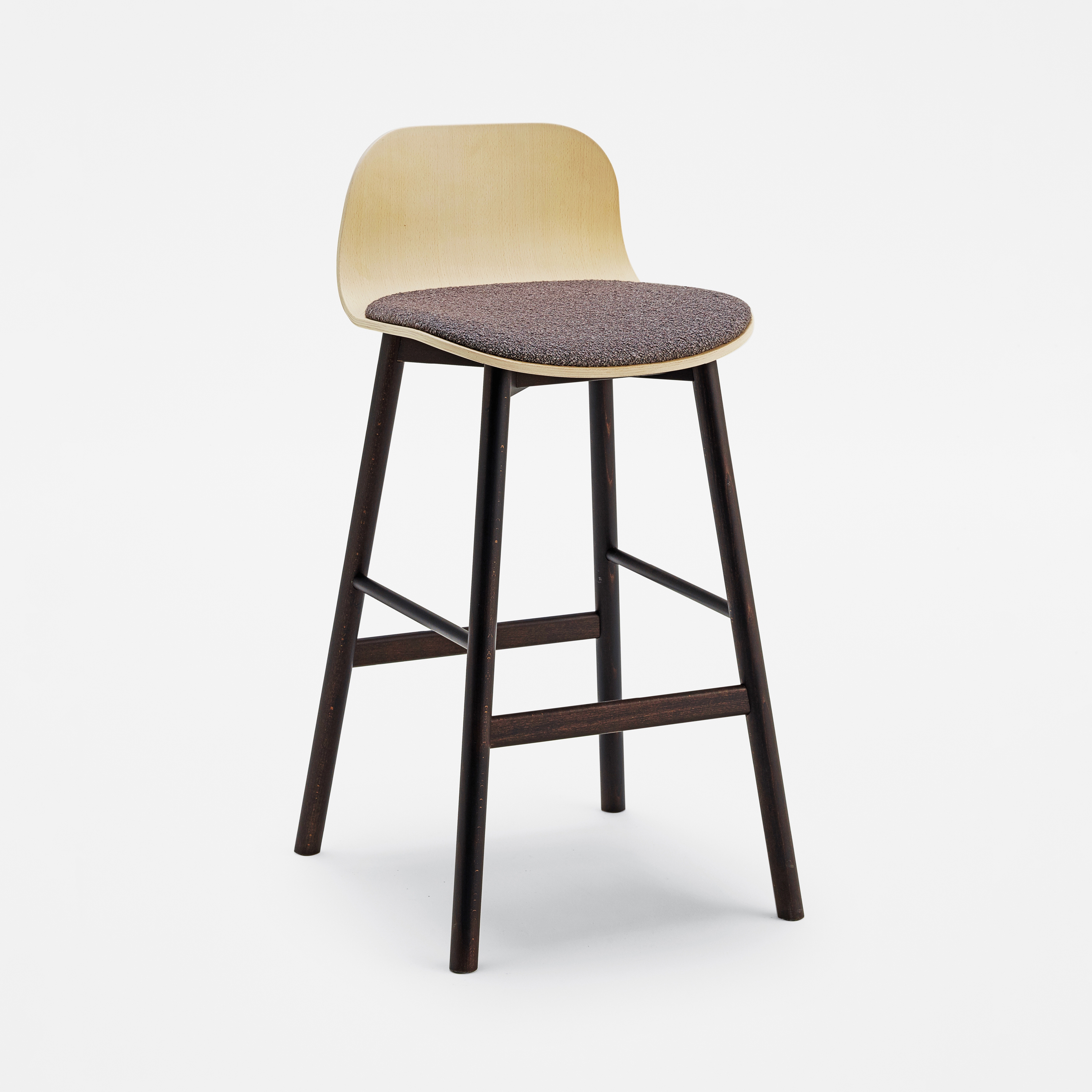 Afficher le produit BABA Stool 3.37.0 du fabricant Cantarutti