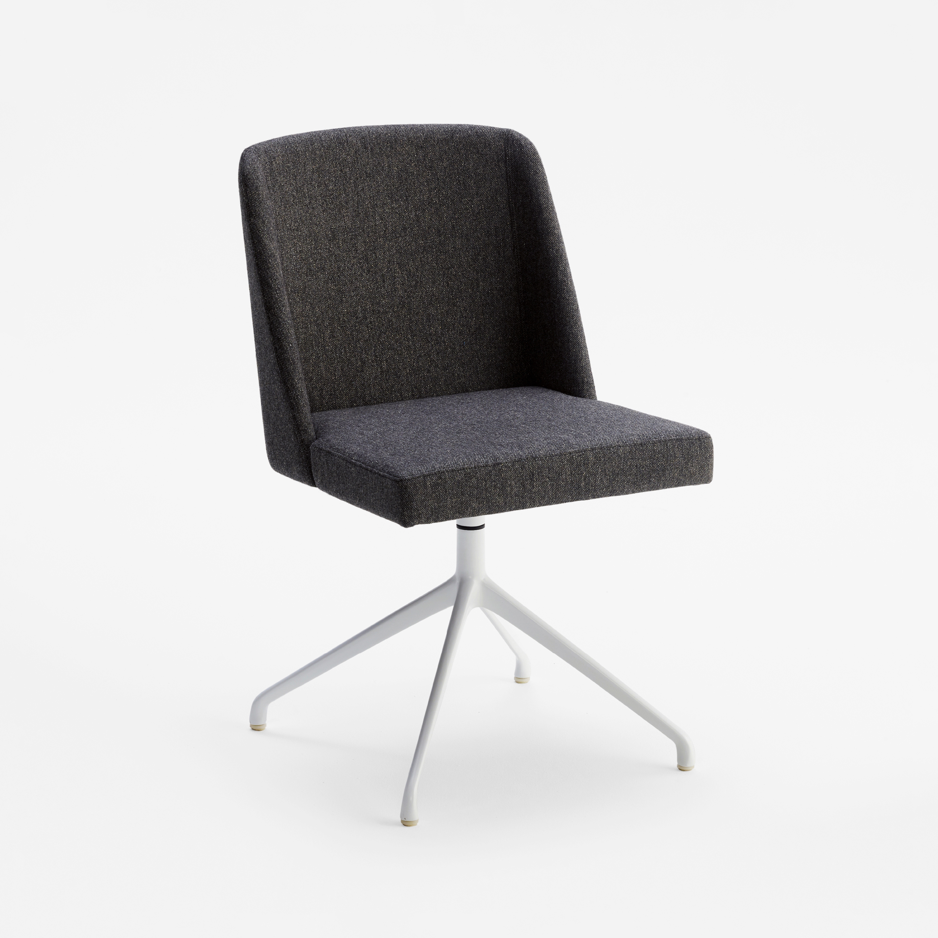 Afficher le produit LEA Swivel Chair A.03.0 du fabricant Cantarutti