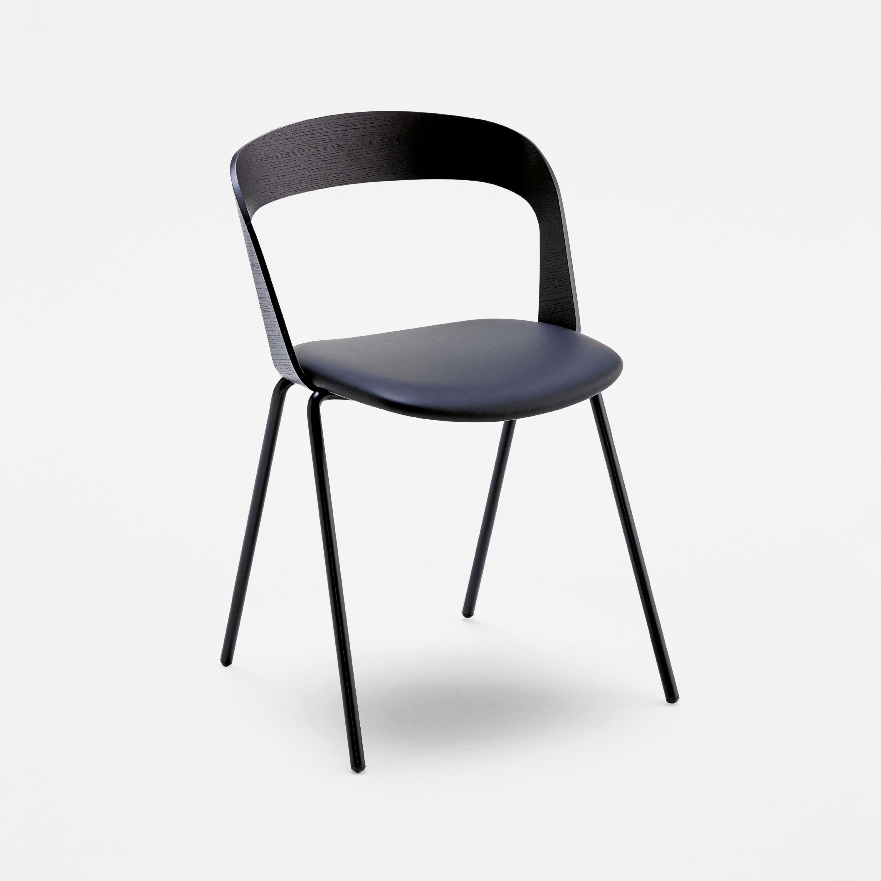 Display product MAKI Stackable Chair 1.01.Z/I from manufacturer Cantarutti
