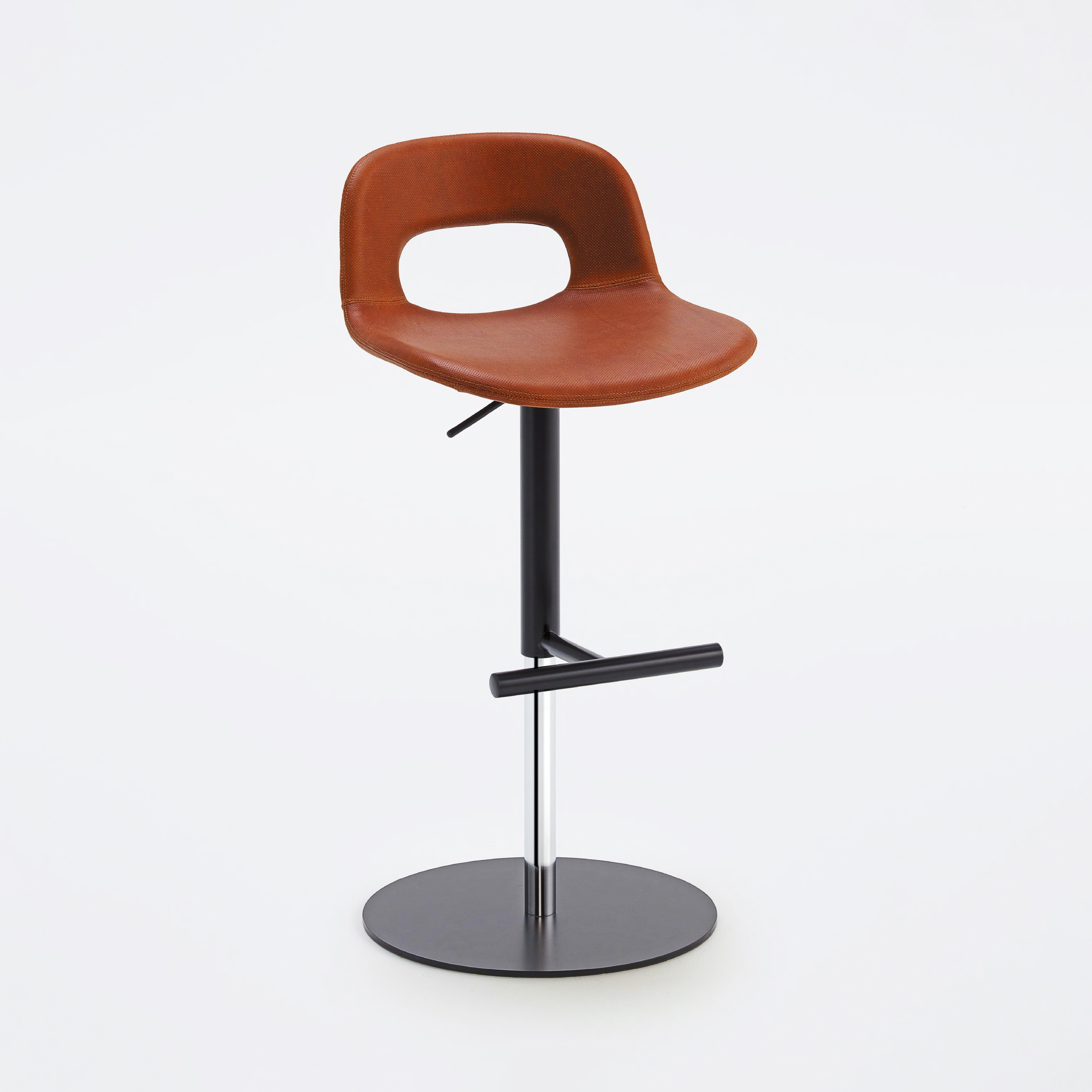 Vertoon produk RIBBON Swivel stool C.34.0/R van vervaardiger Cantarutti