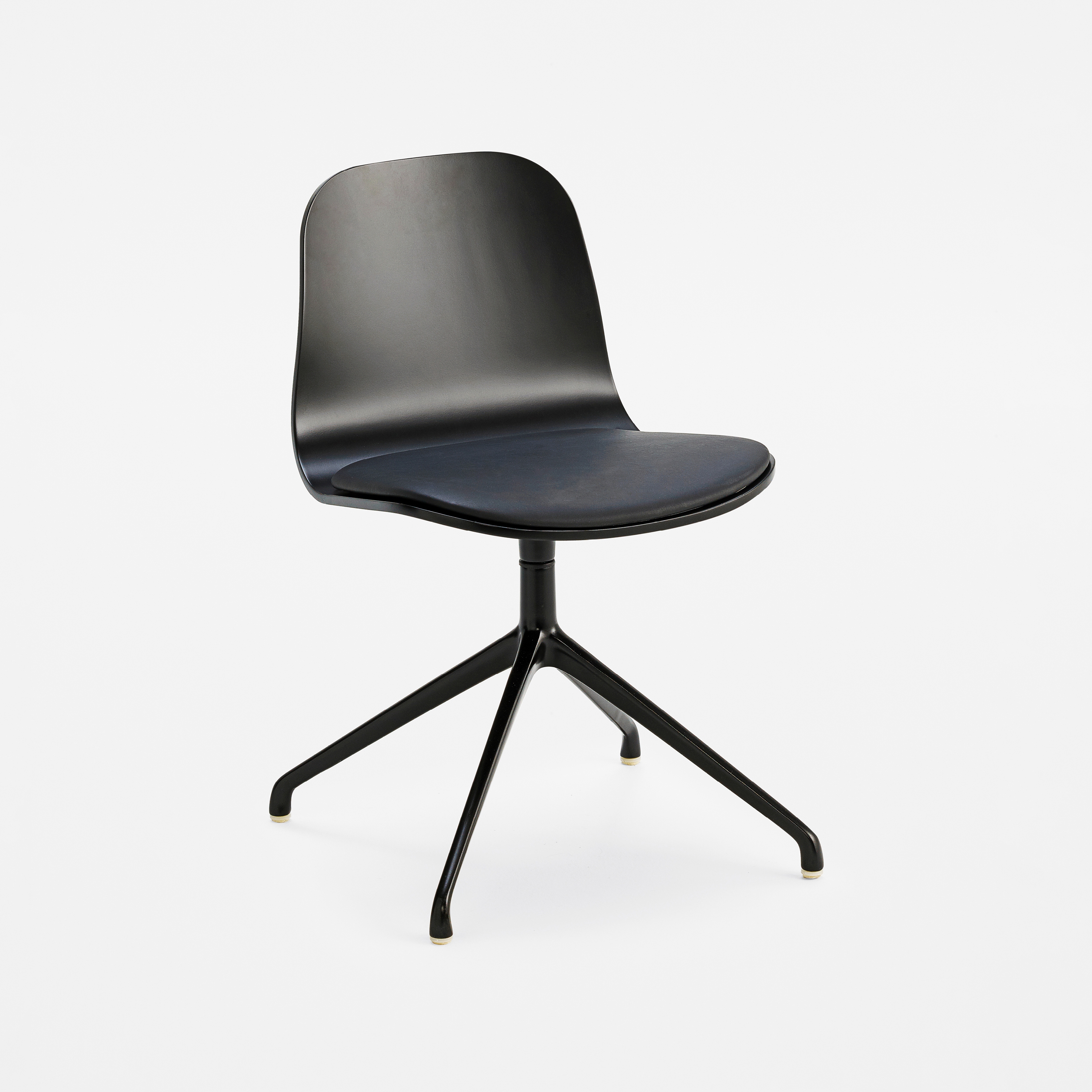 Display product BABA Swivel Chair A.37.0 from manufacturer Cantarutti