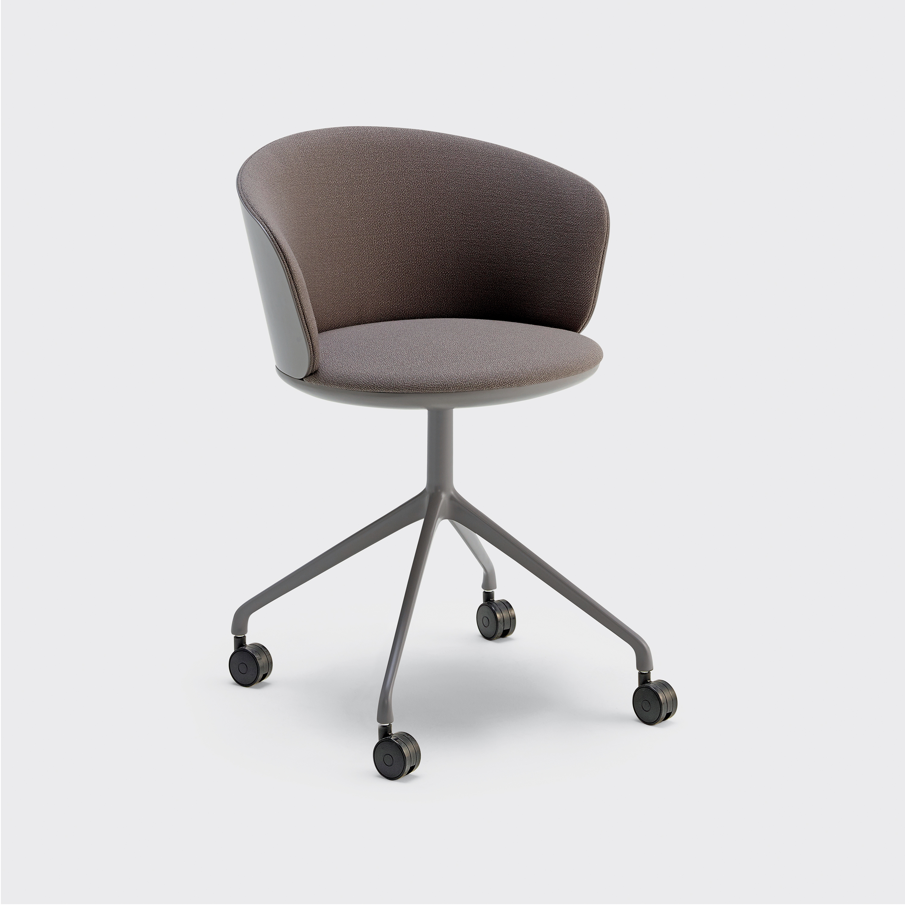 Display product PALMO Swivel Armchair B.05.0/F from manufacturer Cantarutti