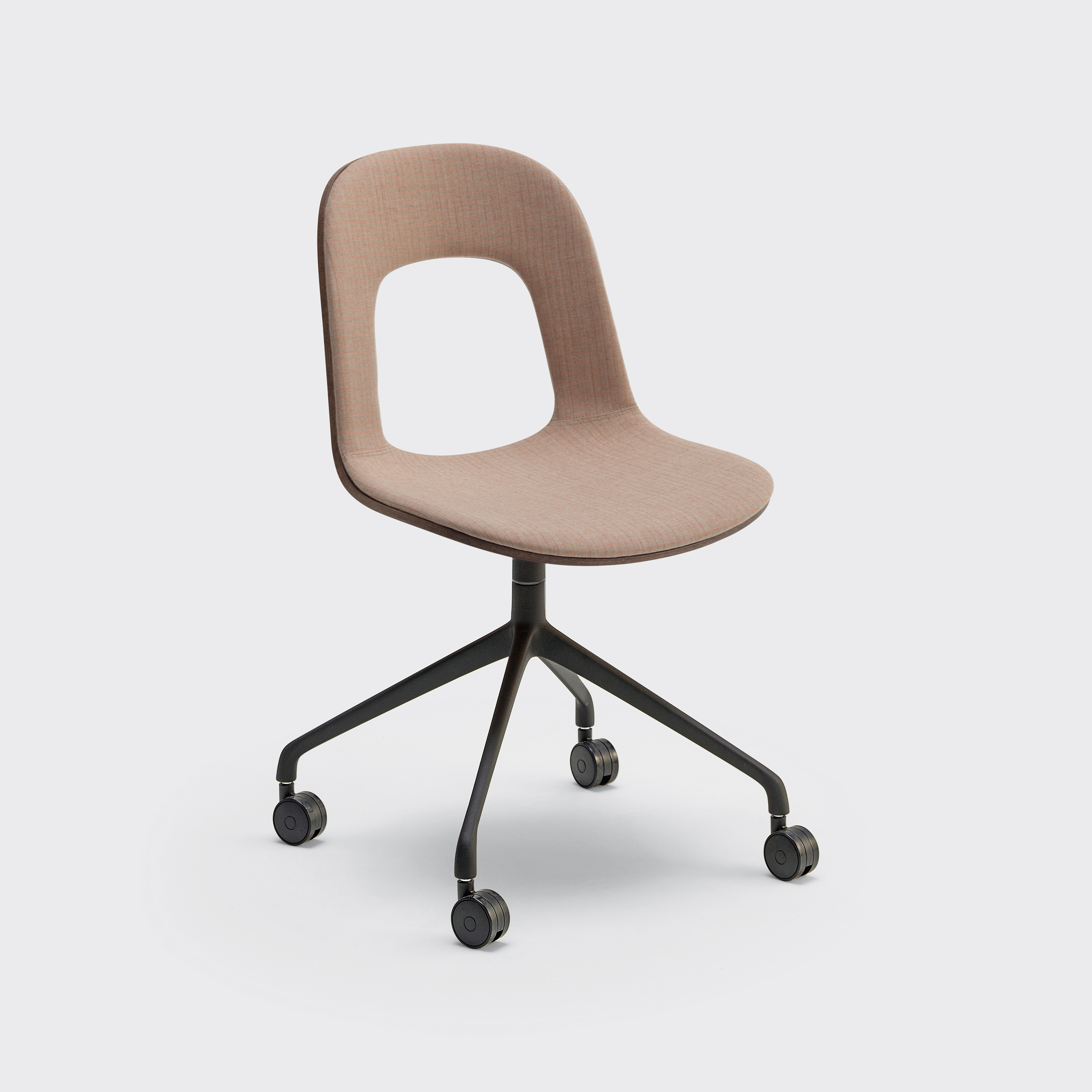 Afficher le produit RIBBON Swivel Chair A.38.0/F du fabricant Cantarutti