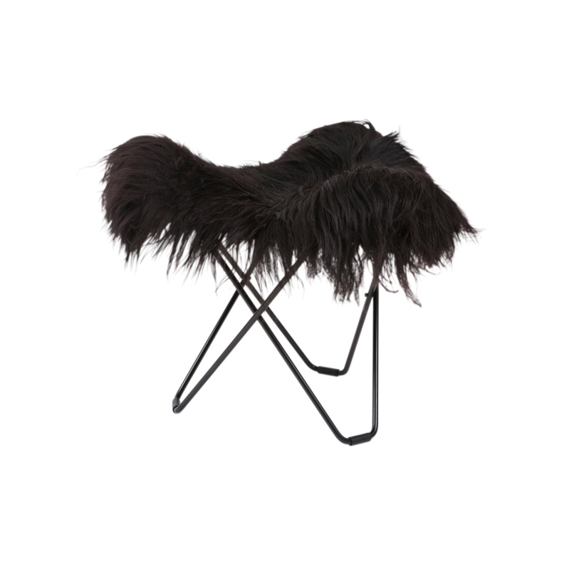 Display product Iceland Flying Goose Wild Black Black Frame from manufacturer Cuero Design