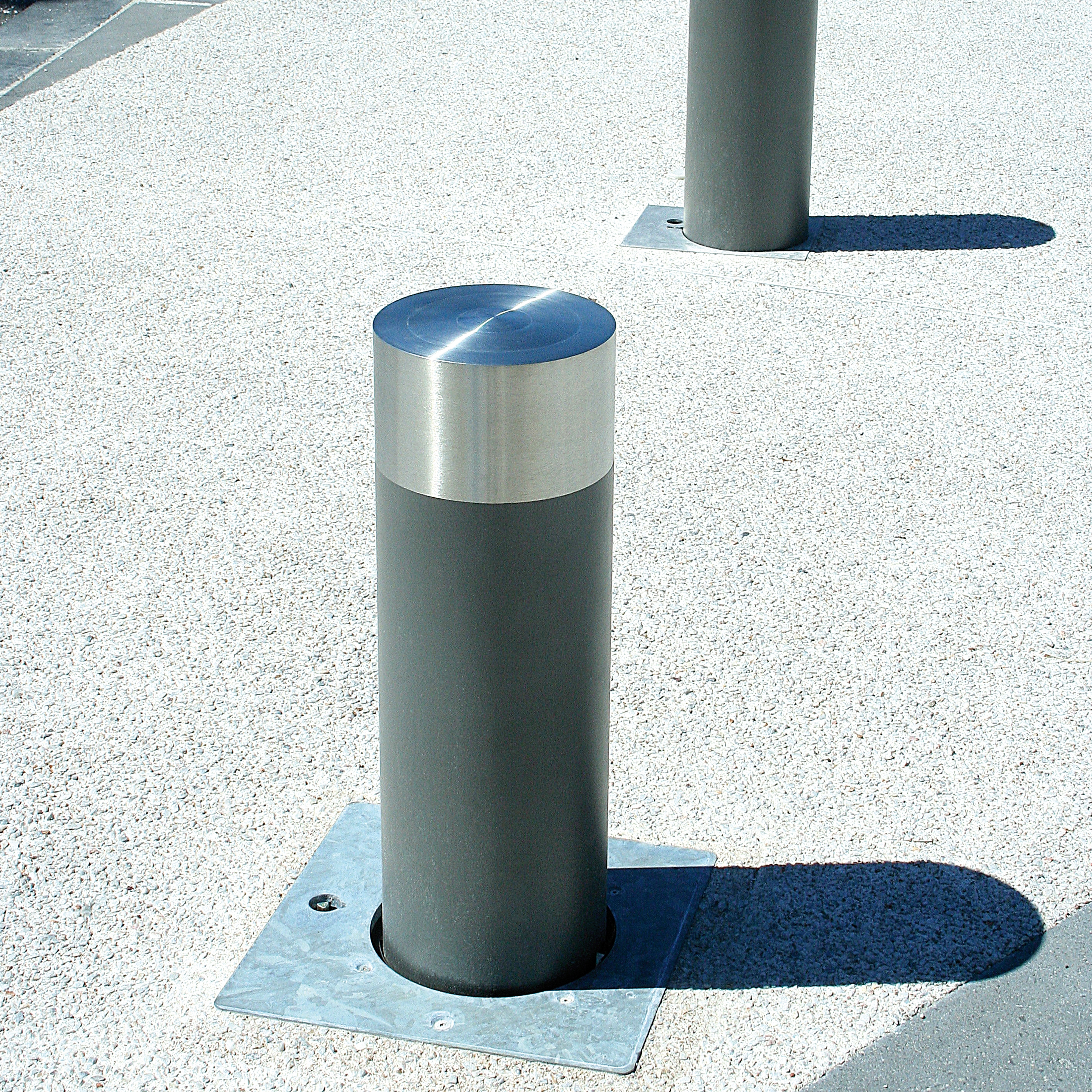 Display product Alliage Bollard from manufacturer Univers et Cité - Mobilier urbain