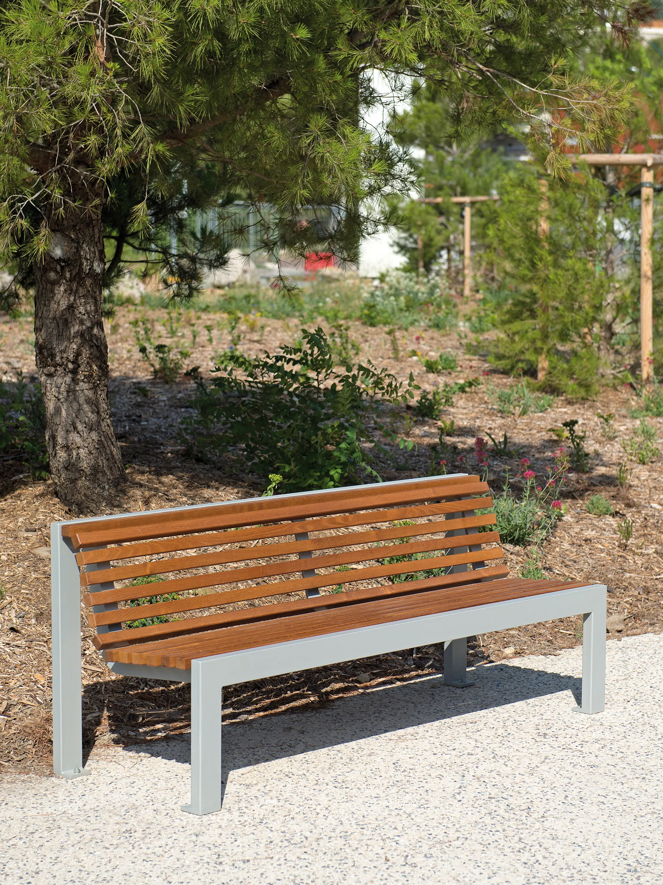 Univers et Cité - Mobilier urbain - Cinéo Bench