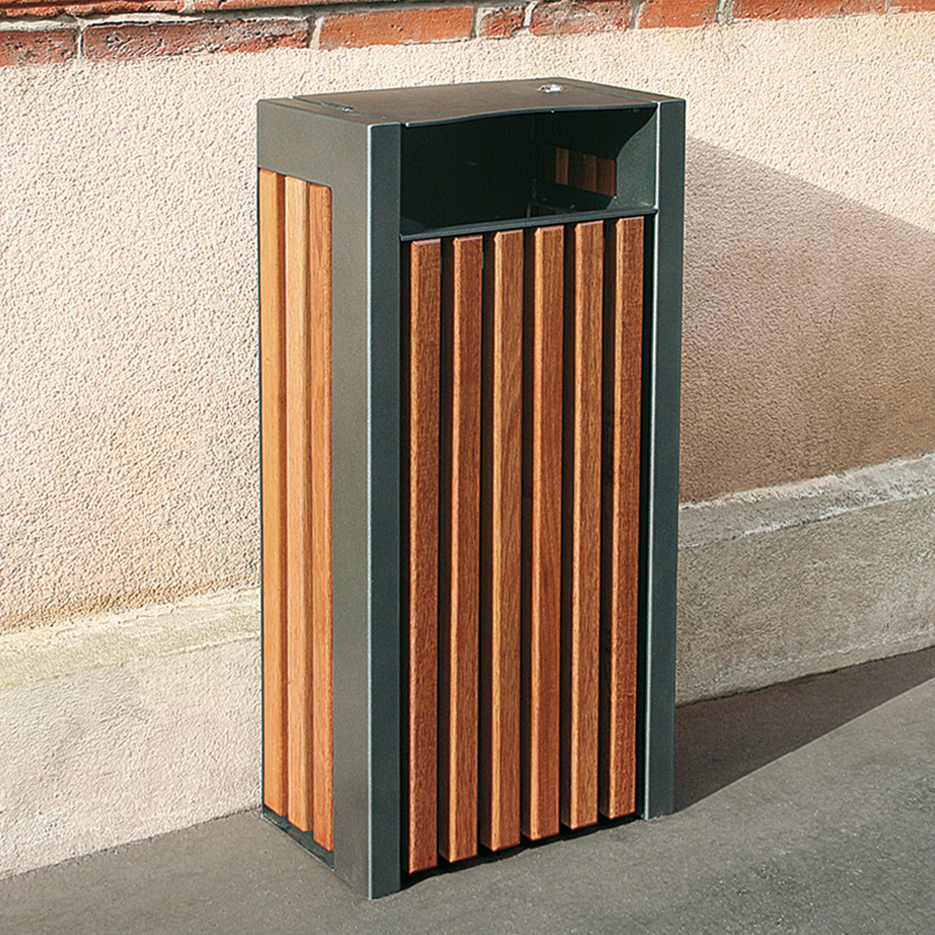 Afficher le produit Cinéo Bin du fabricant Univers et Cité - Mobilier urbain