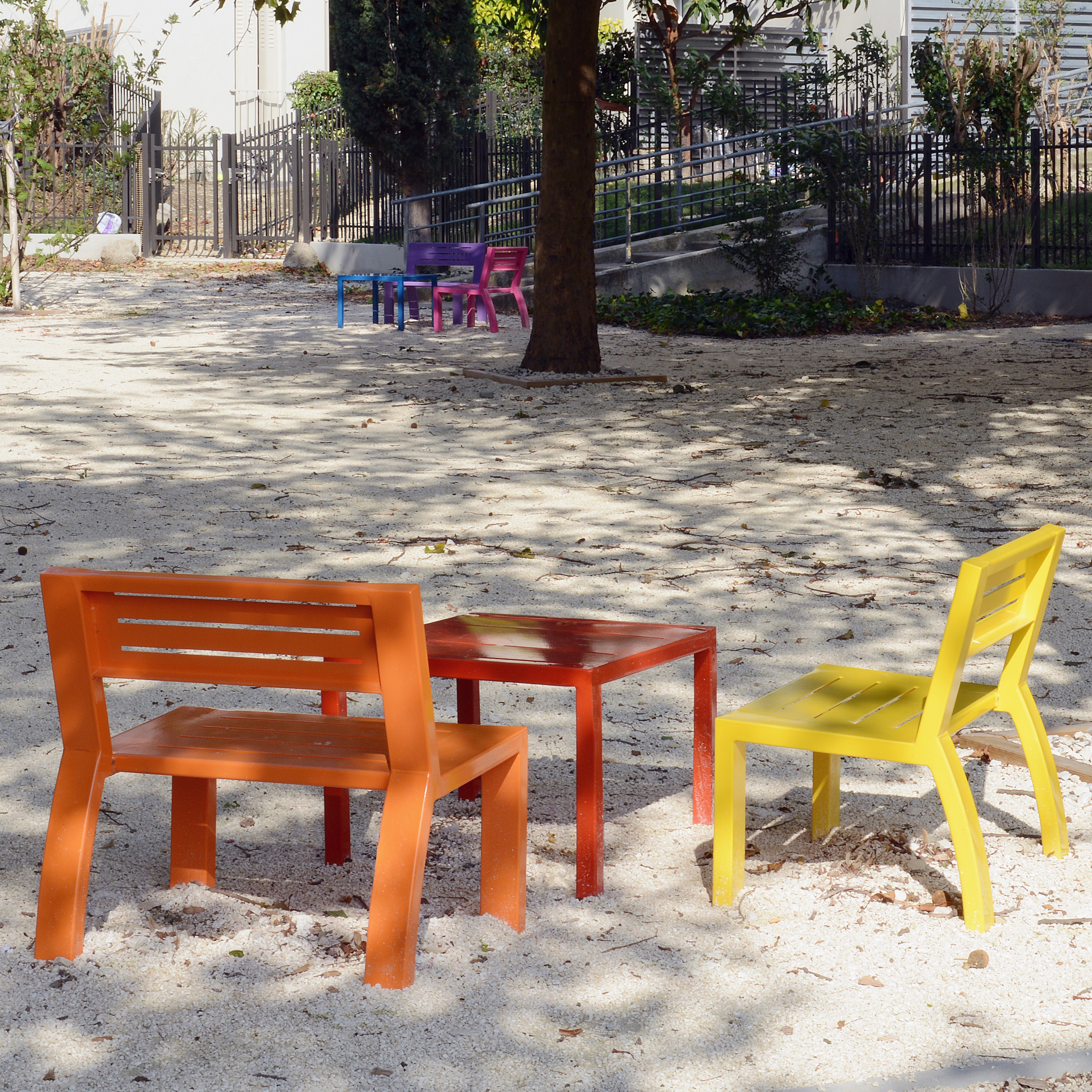 Mostrar el producto Silla & Banco & Mesa Cléa tout acier del fabricante Univers et Cité - Mobilier urbain