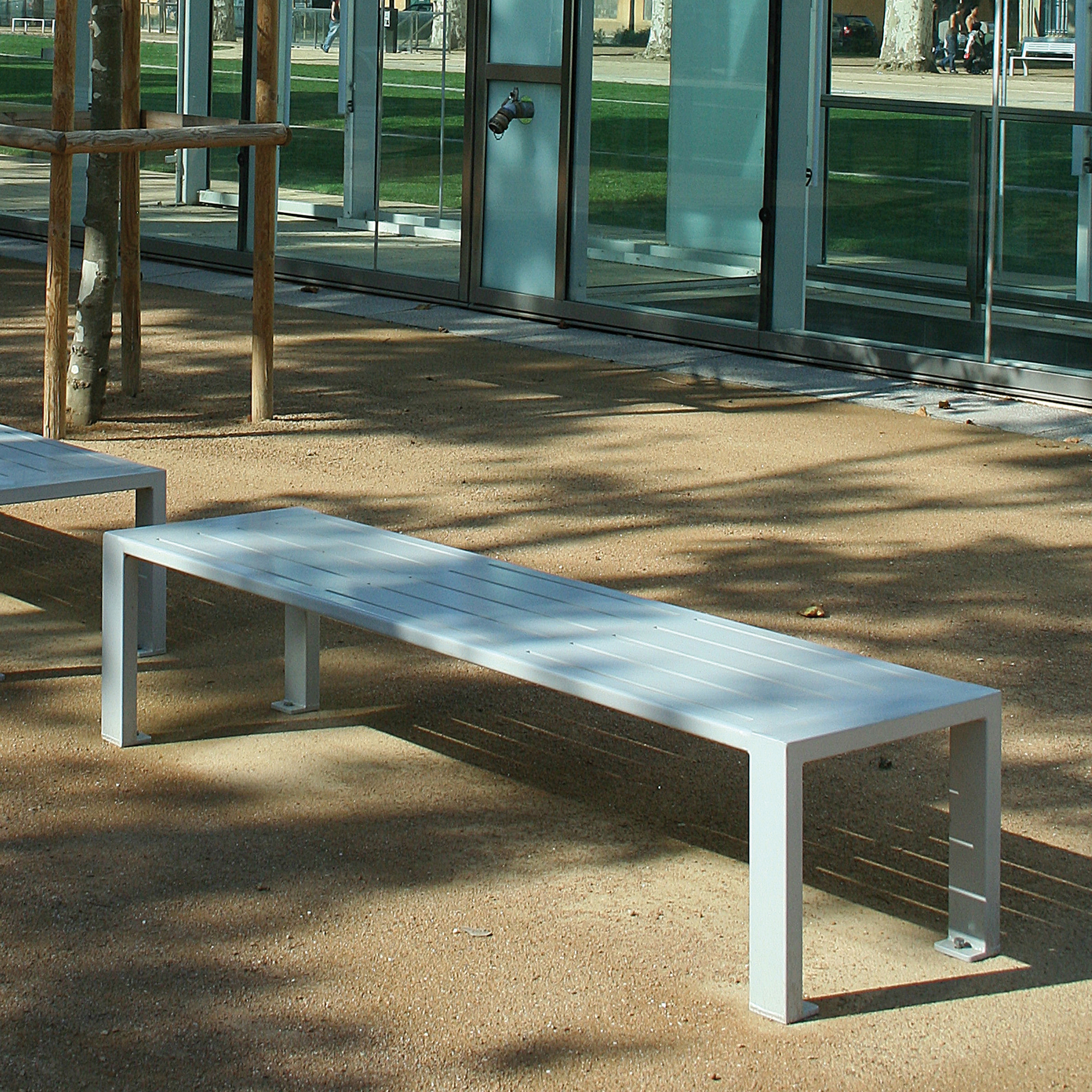 Display product Cléa Full-Steel Bench seat from manufacturer Univers et Cité - Mobilier urbain