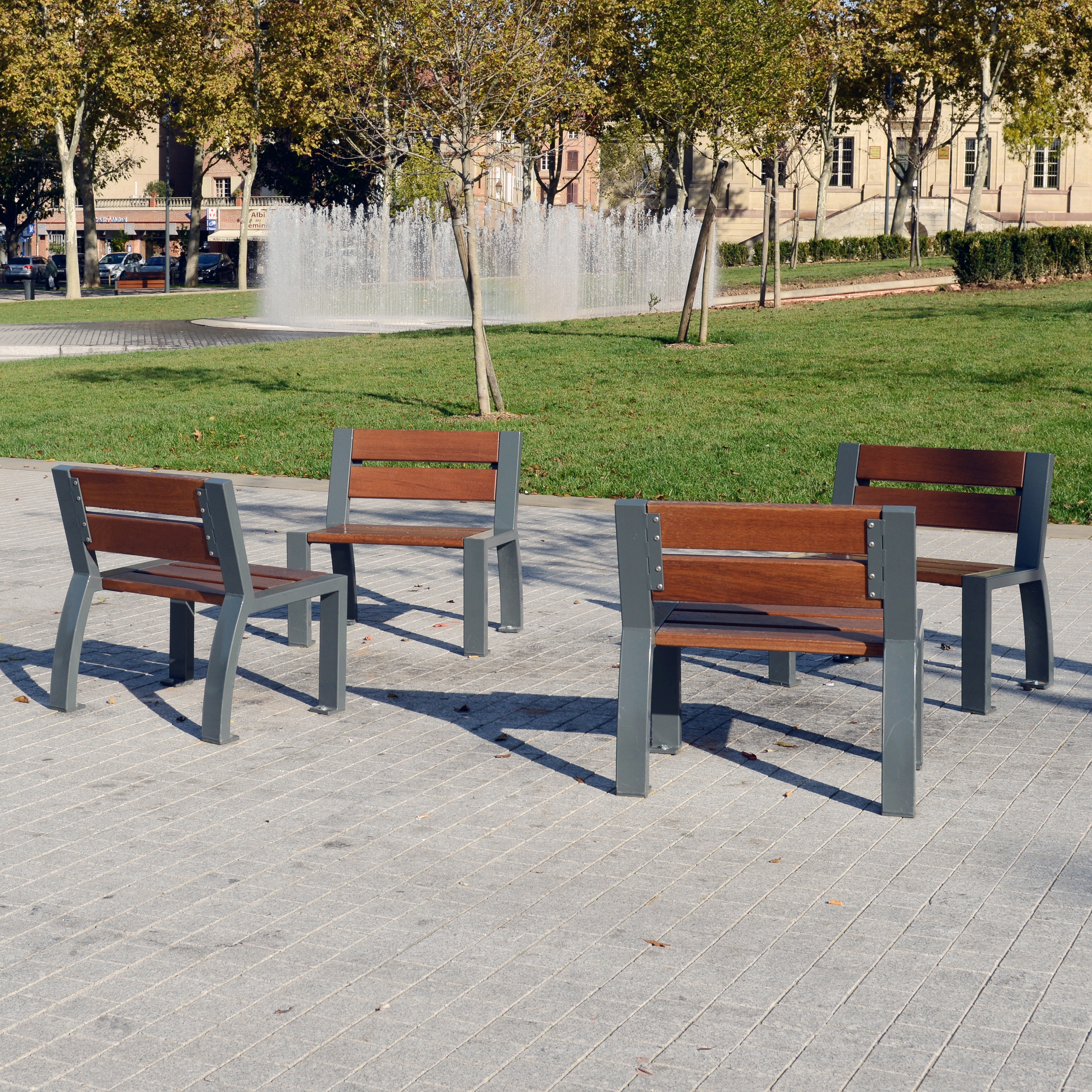 Display product Cléo Armchair from manufacturer Univers et Cité - Mobilier urbain