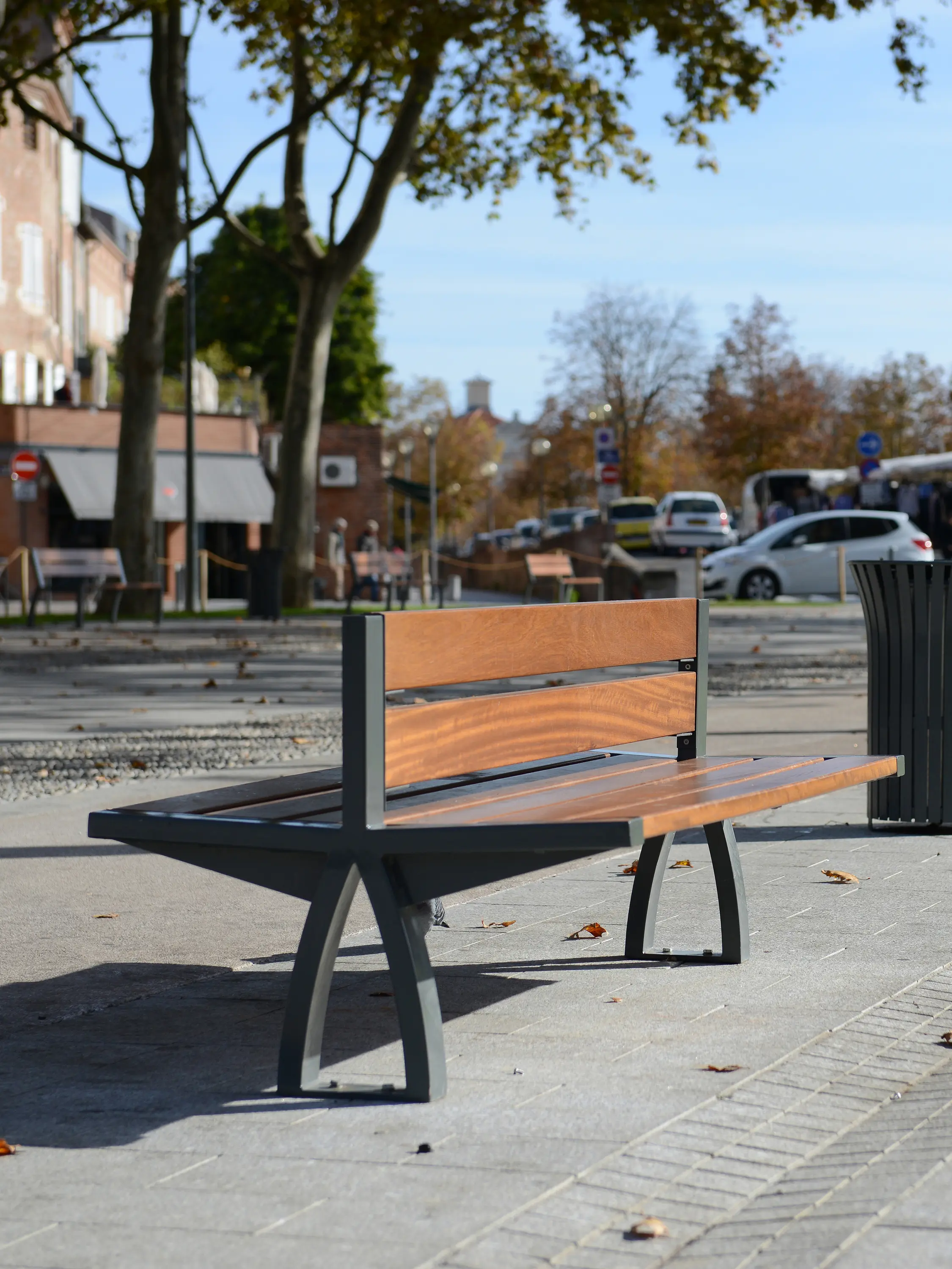 Univers et Cité - Mobilier urbain - Cléo Bench