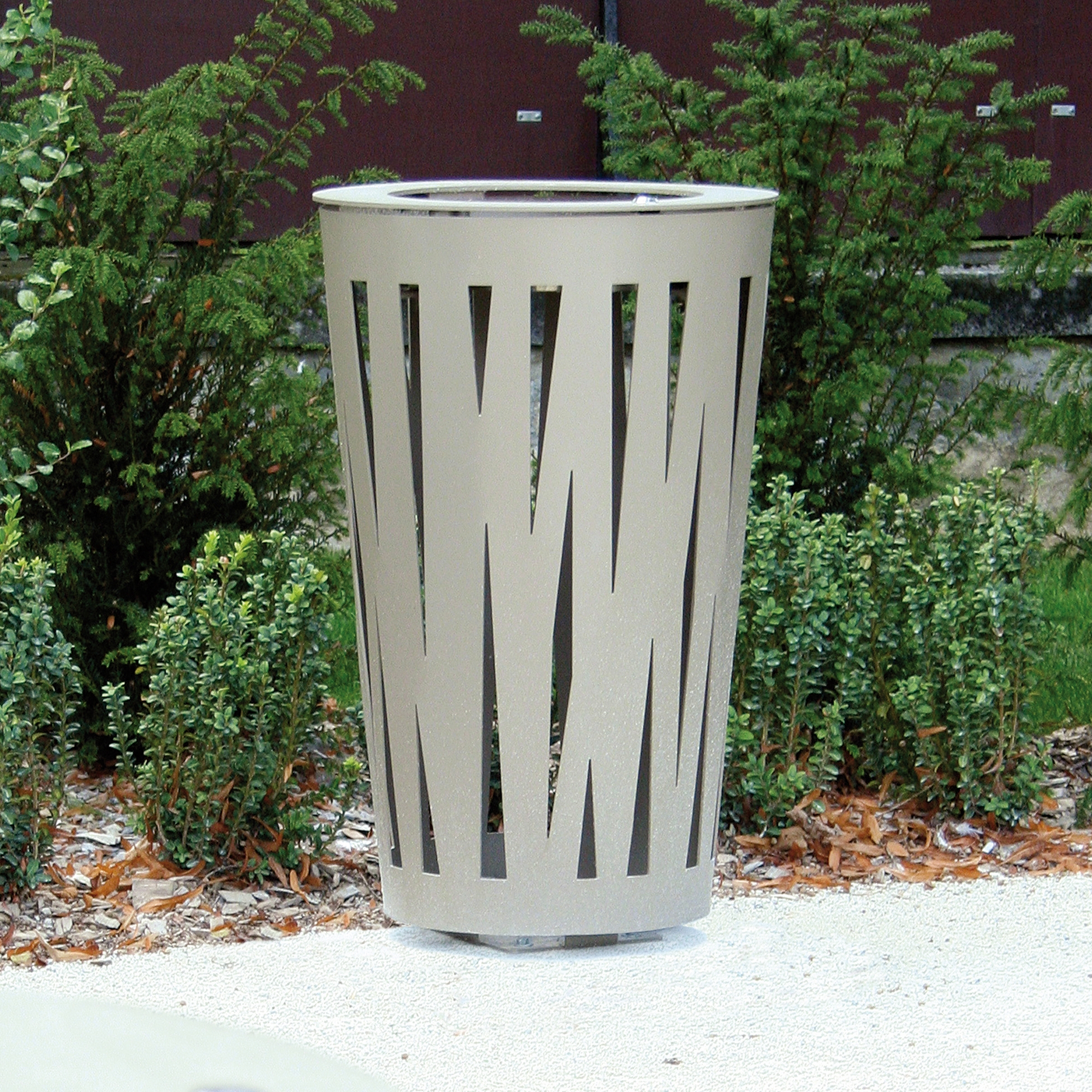 Display product Evolution Ashtray from manufacturer Univers et Cité - Mobilier urbain